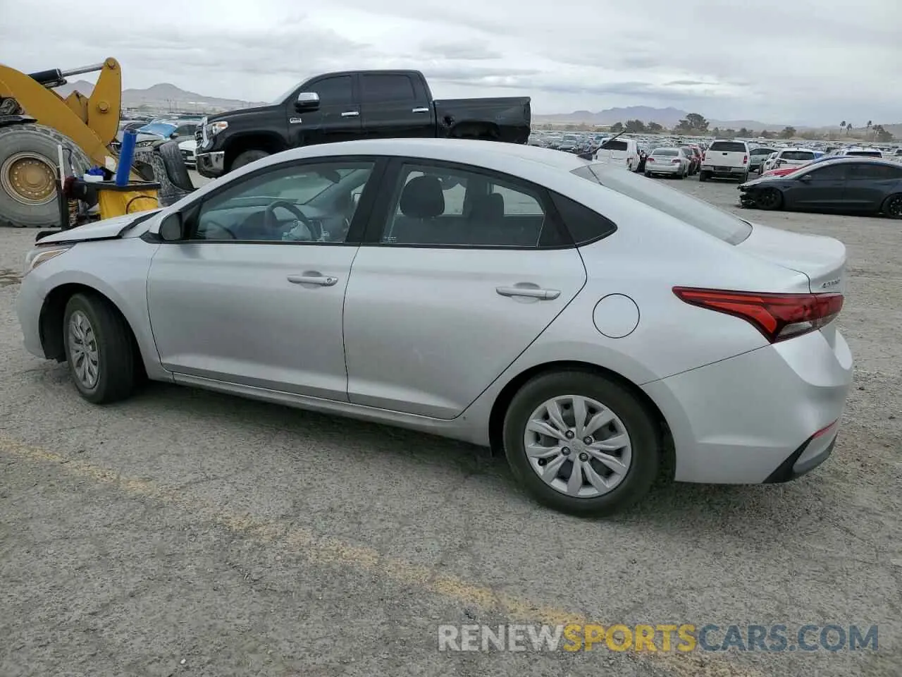 2 fotografías del automóvil dañado 3KPC24A35KE073687 HYUNDAI ACCENT 2019