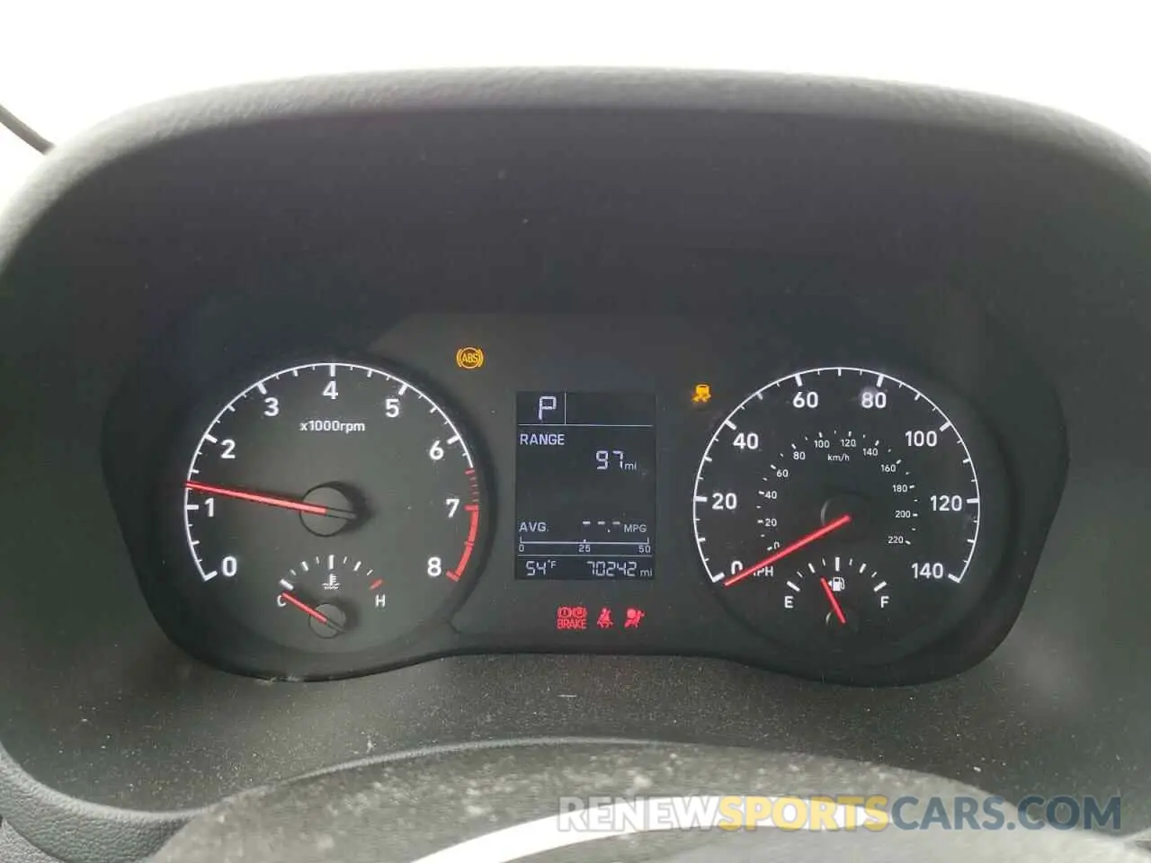 9 fotografías del automóvil dañado 3KPC24A35KE073687 HYUNDAI ACCENT 2019