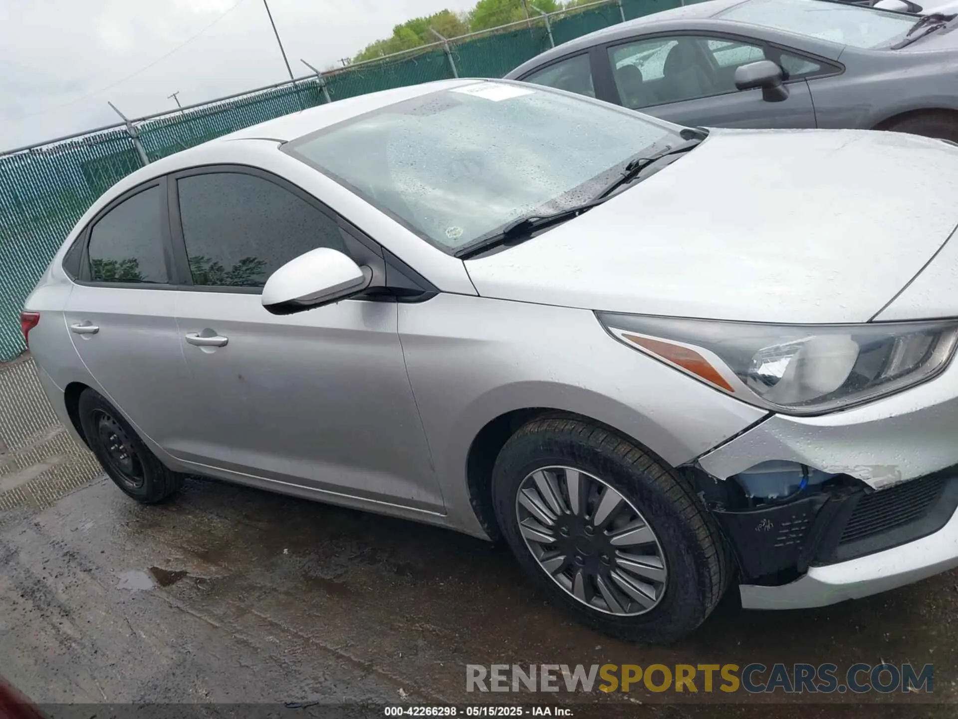 13 fotografías del automóvil dañado 3KPC24A36KE056459 HYUNDAI ACCENT 2019