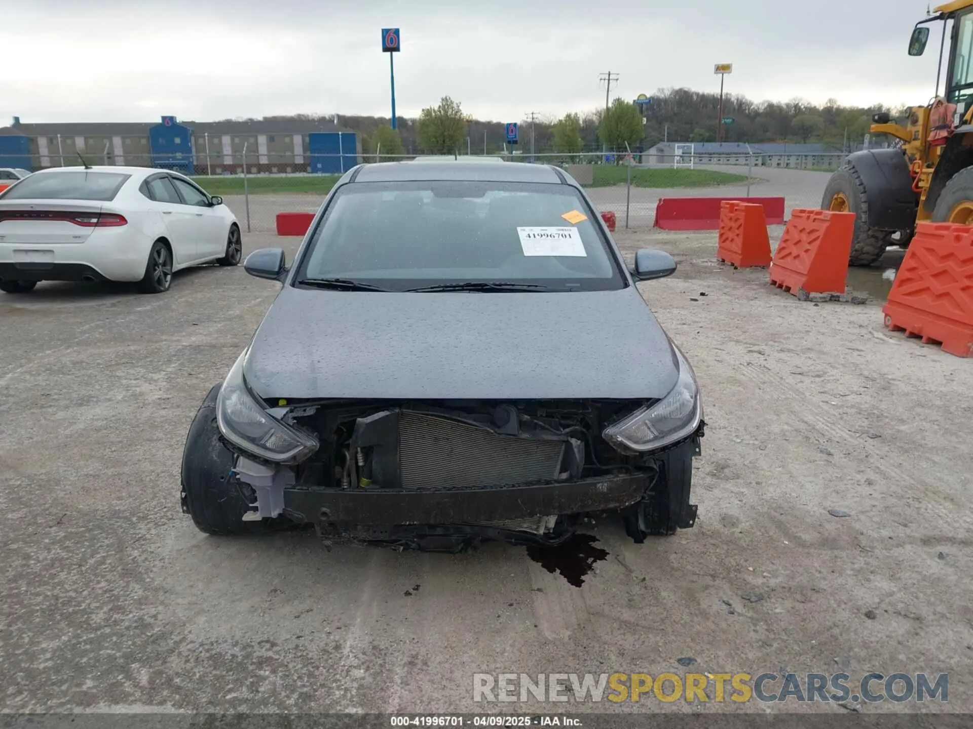 13 fotografías del automóvil dañado 3KPC24A37KE049861 HYUNDAI ACCENT 2019