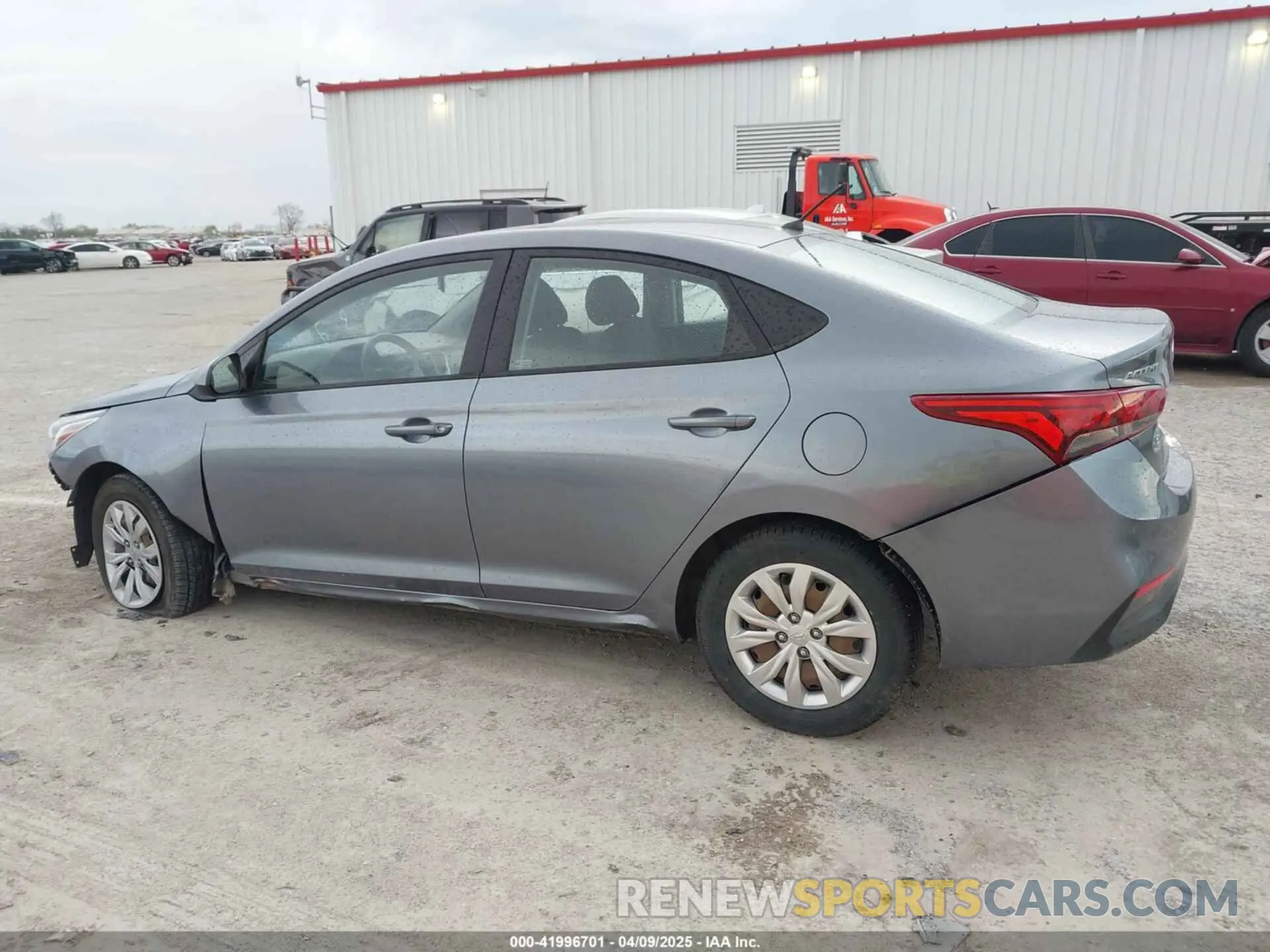 15 fotografías del automóvil dañado 3KPC24A37KE049861 HYUNDAI ACCENT 2019