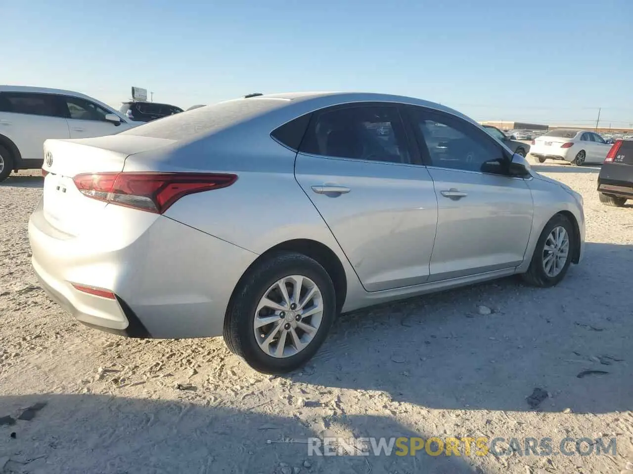 3 fotografías del automóvil dañado 3KPC24A37KE055336 HYUNDAI ACCENT 2019