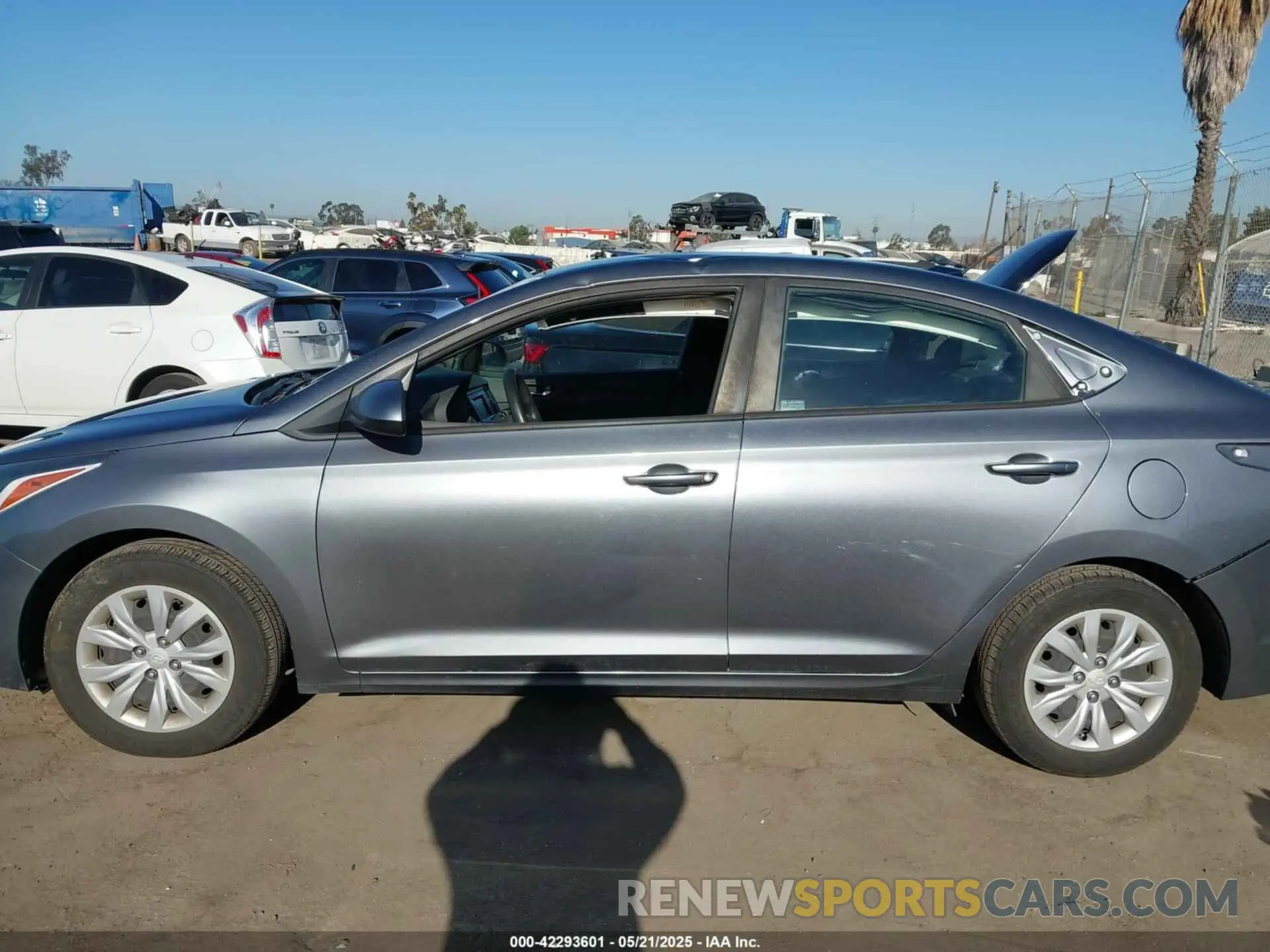 14 fotografías del automóvil dañado 3KPC24A37KE063033 HYUNDAI ACCENT 2019