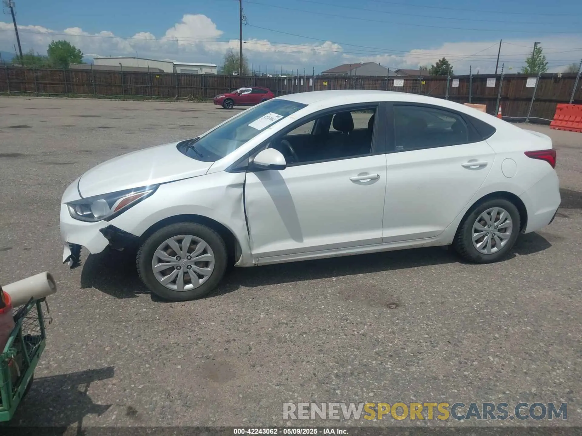 14 fotografías del automóvil dañado 3KPC24A37KE064991 HYUNDAI ACCENT 2019