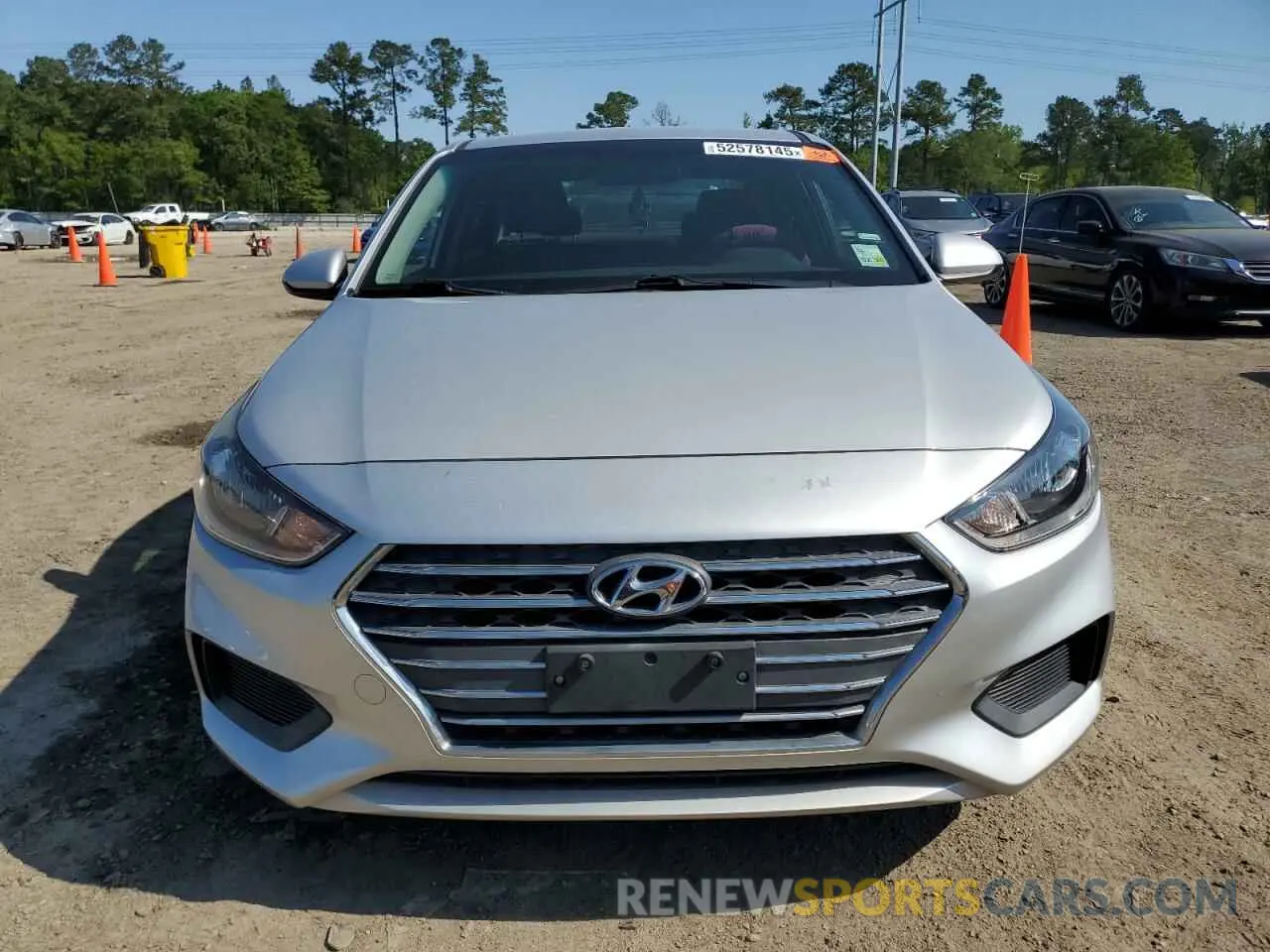 5 fotografías del automóvil dañado 3KPC24A37KE080592 HYUNDAI ACCENT 2019