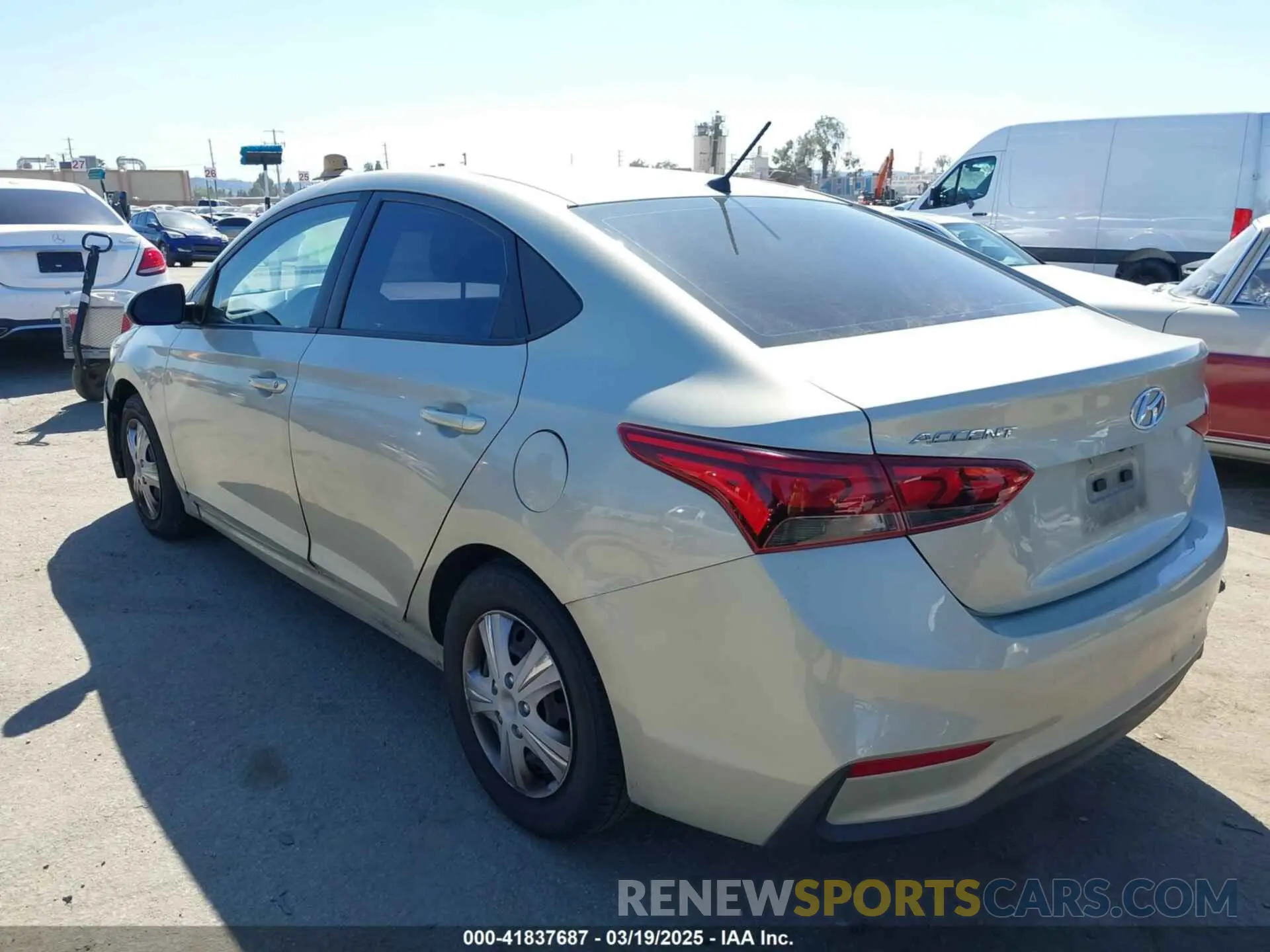 3 fotografías del automóvil dañado 3KPC24A37KE087123 HYUNDAI ACCENT 2019