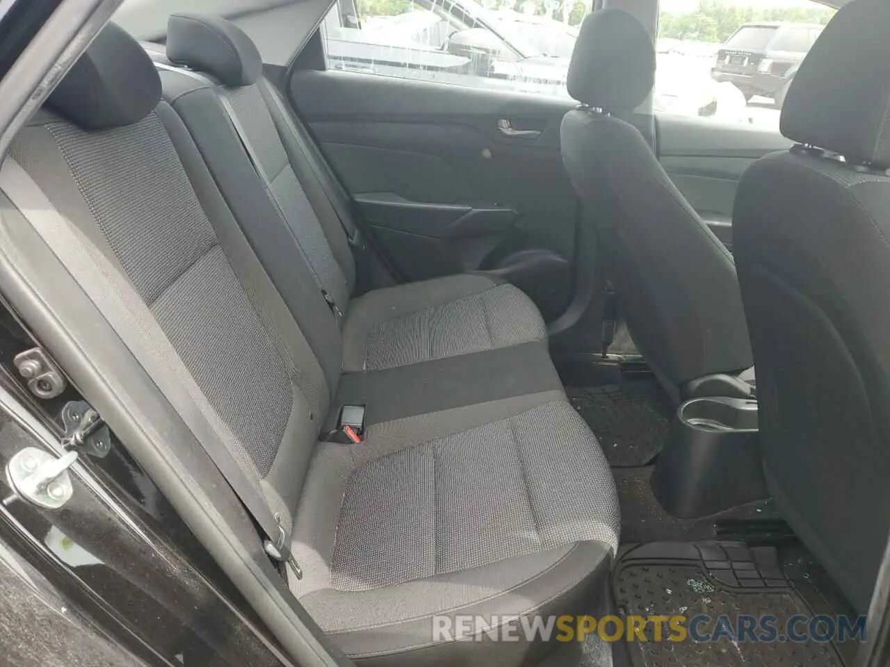 10 fotografías del automóvil dañado 3KPC24A38KE046323 HYUNDAI ACCENT 2019