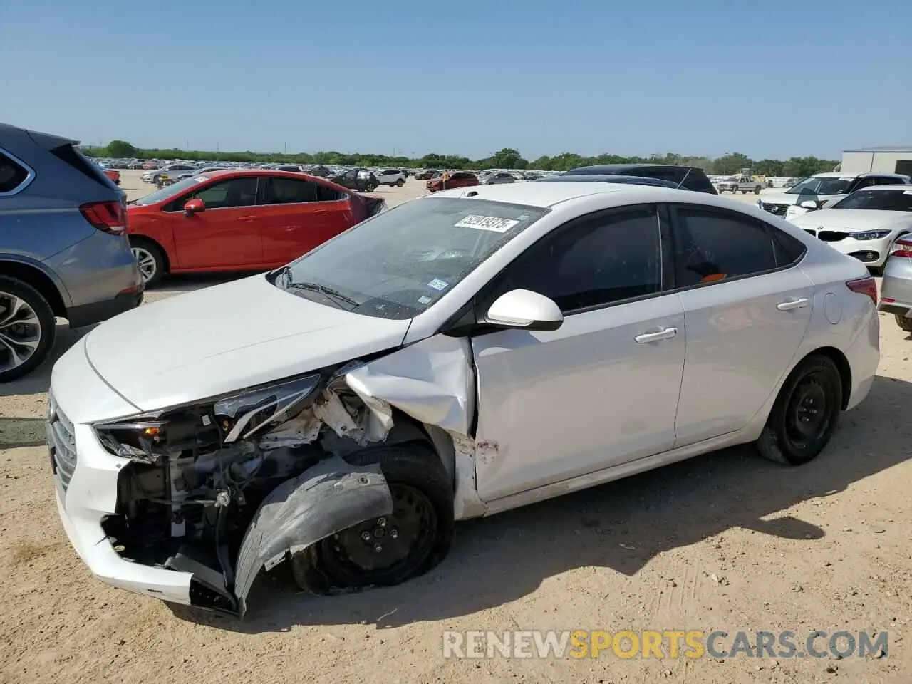 1 fotografías del automóvil dañado 3KPC24A38KE063901 HYUNDAI ACCENT 2019