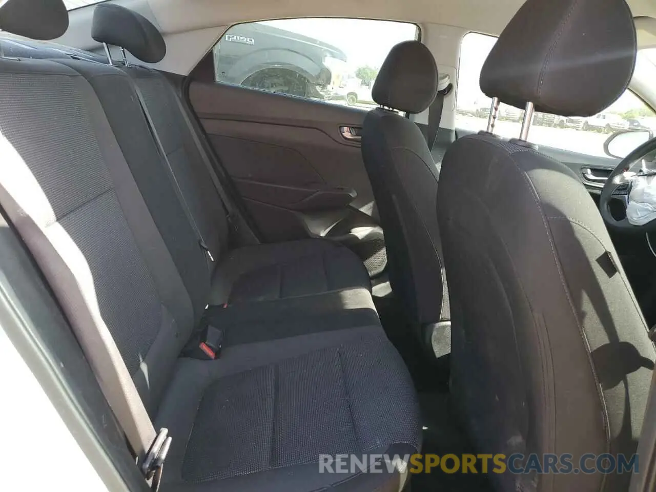 10 fotografías del automóvil dañado 3KPC24A38KE063901 HYUNDAI ACCENT 2019
