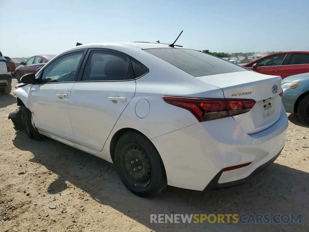 2 fotografías del automóvil dañado 3KPC24A38KE063901 HYUNDAI ACCENT 2019