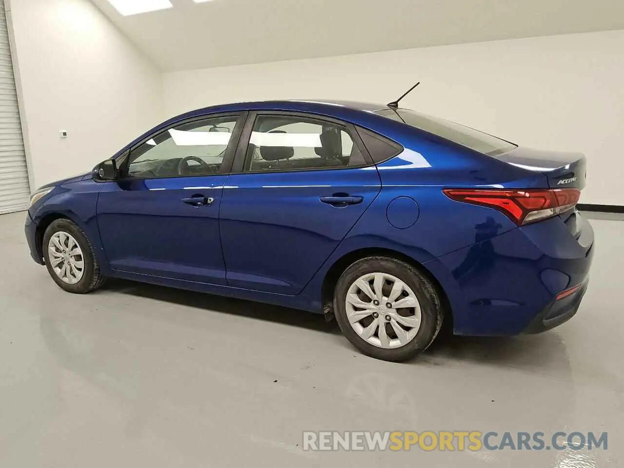 2 fotografías del automóvil dañado 3KPC24A38KE069309 HYUNDAI ACCENT 2019