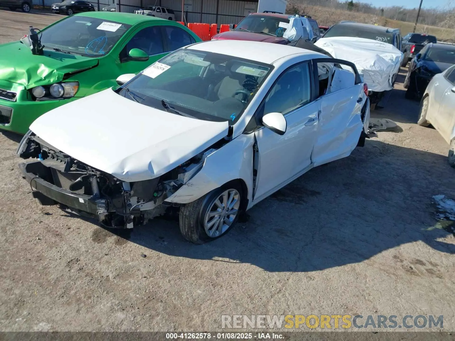 2 fotografías del automóvil dañado 3KPC24A39KE044841 HYUNDAI ACCENT 2019