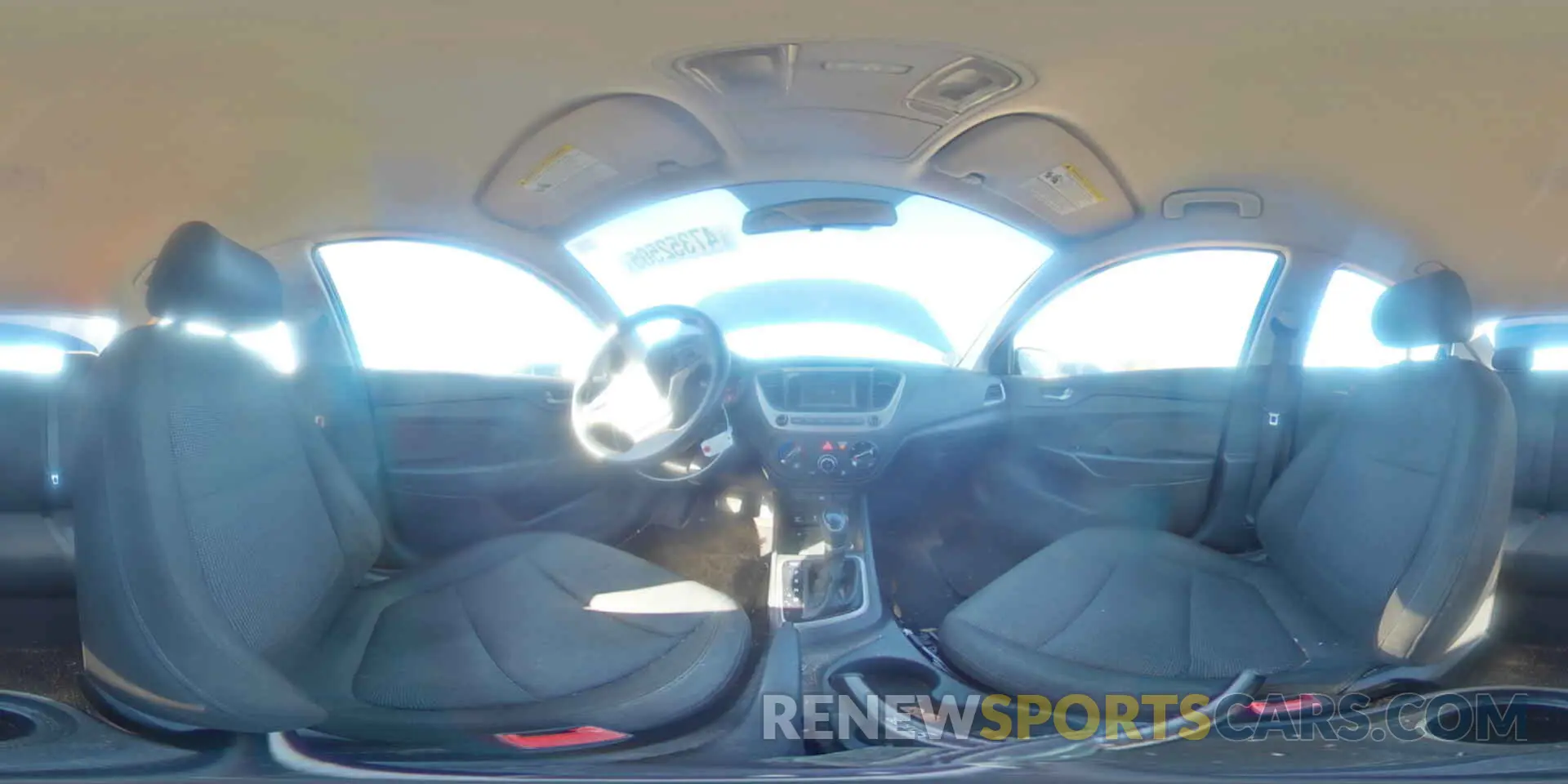 12 fotografías del automóvil dañado 3KPC24A39KE061963 HYUNDAI ACCENT 2019