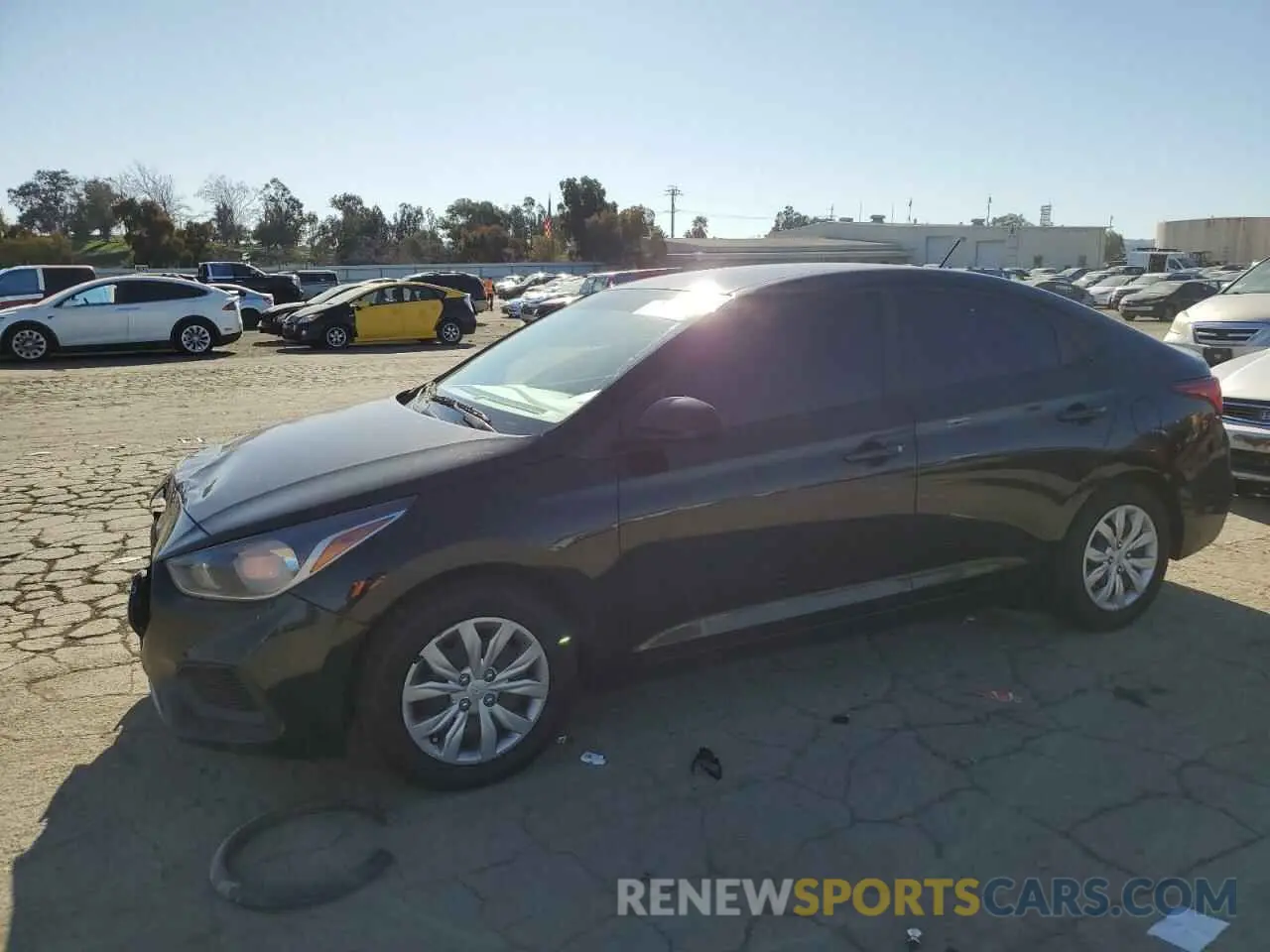 1 fotografías del automóvil dañado 3KPC24A3XKE044766 HYUNDAI ACCENT 2019