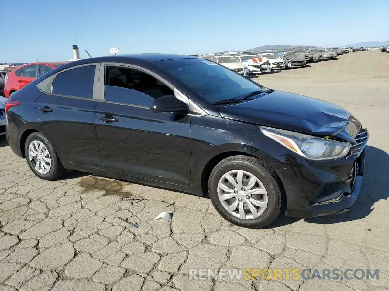 4 fotografías del automóvil dañado 3KPC24A3XKE044766 HYUNDAI ACCENT 2019