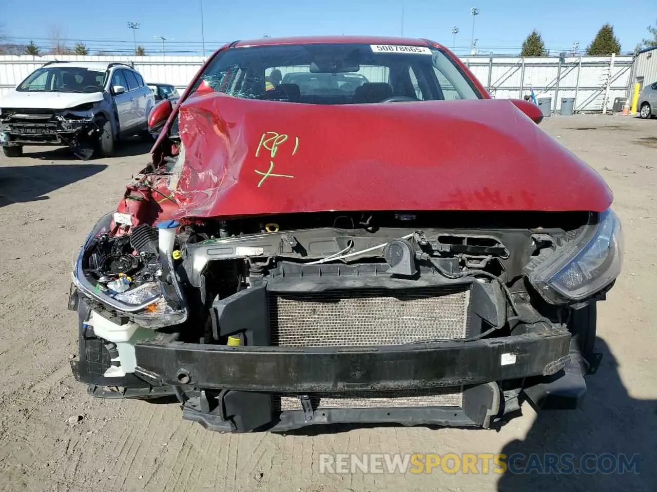 5 fotografías del automóvil dañado 3KPC24A3XKE056870 HYUNDAI ACCENT 2019