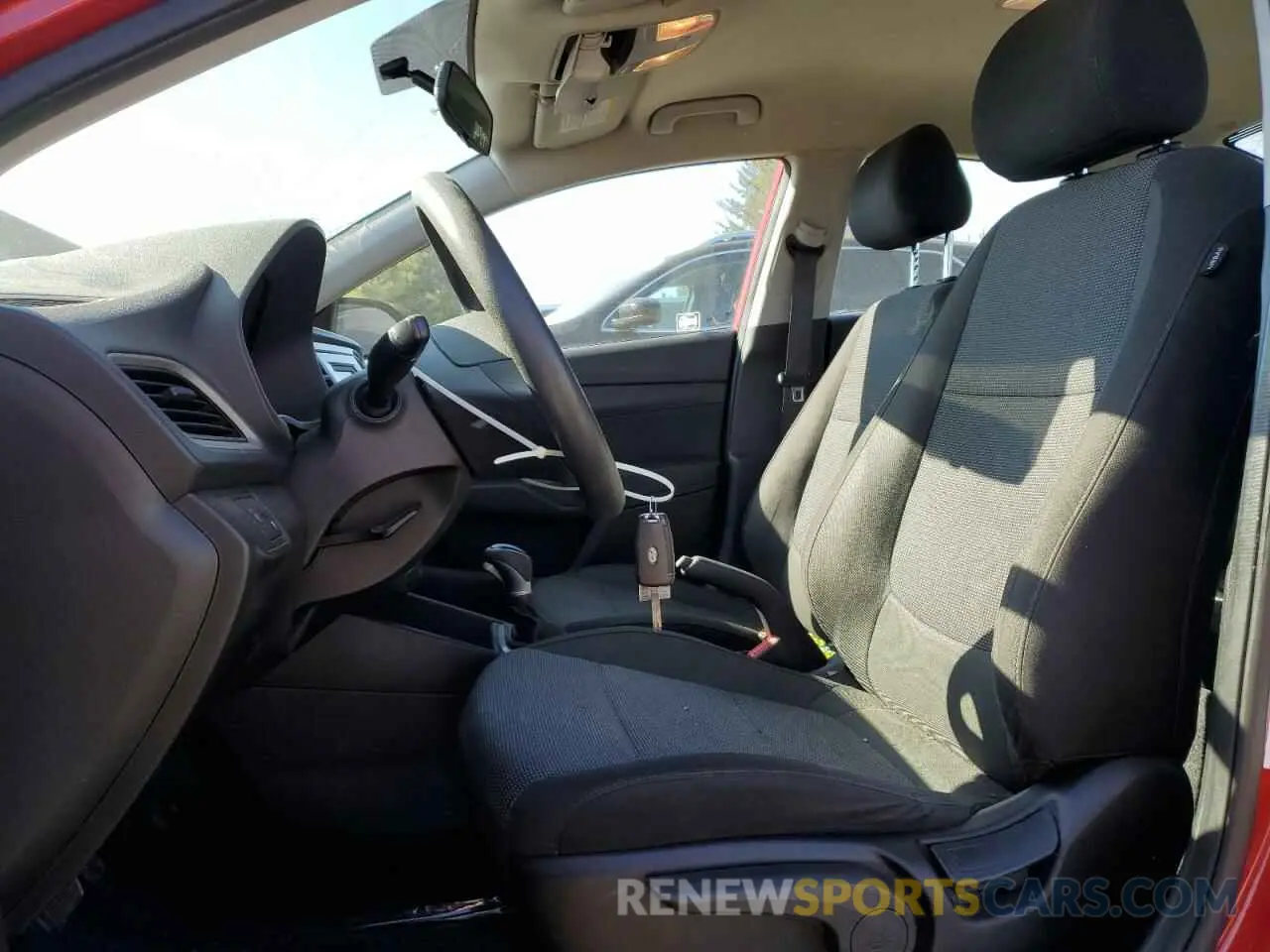 7 fotografías del automóvil dañado 3KPC24A3XKE056870 HYUNDAI ACCENT 2019