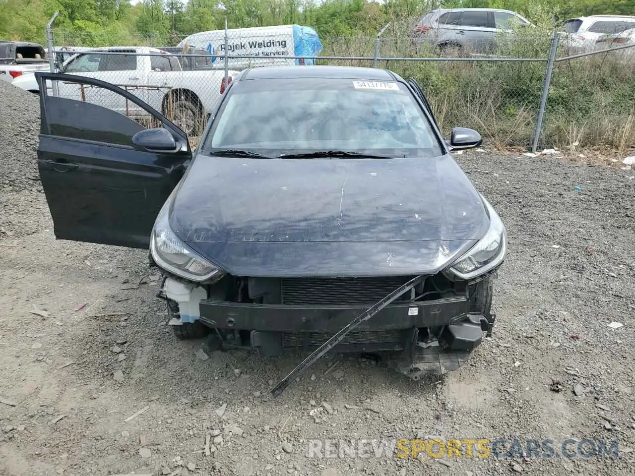 5 fotografías del automóvil dañado 3KPC24A3XKE065746 HYUNDAI ACCENT 2019