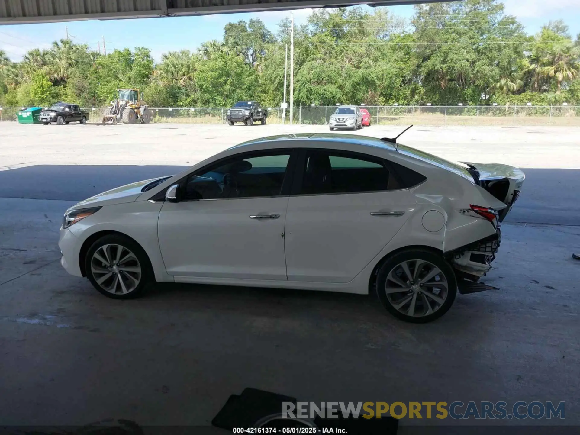 14 fotografías del automóvil dañado 3KPC34A30KE059385 HYUNDAI ACCENT 2019