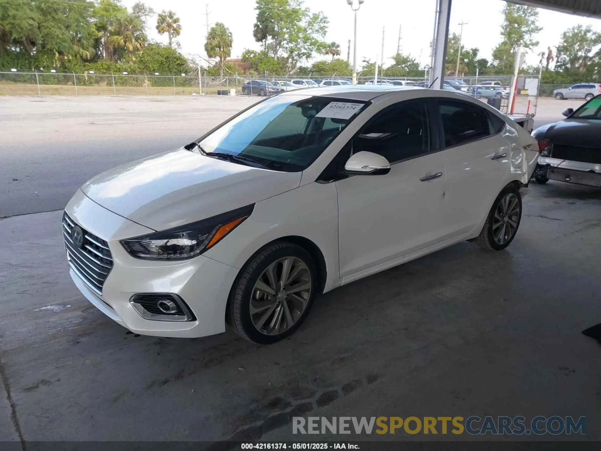 2 fotografías del automóvil dañado 3KPC34A30KE059385 HYUNDAI ACCENT 2019