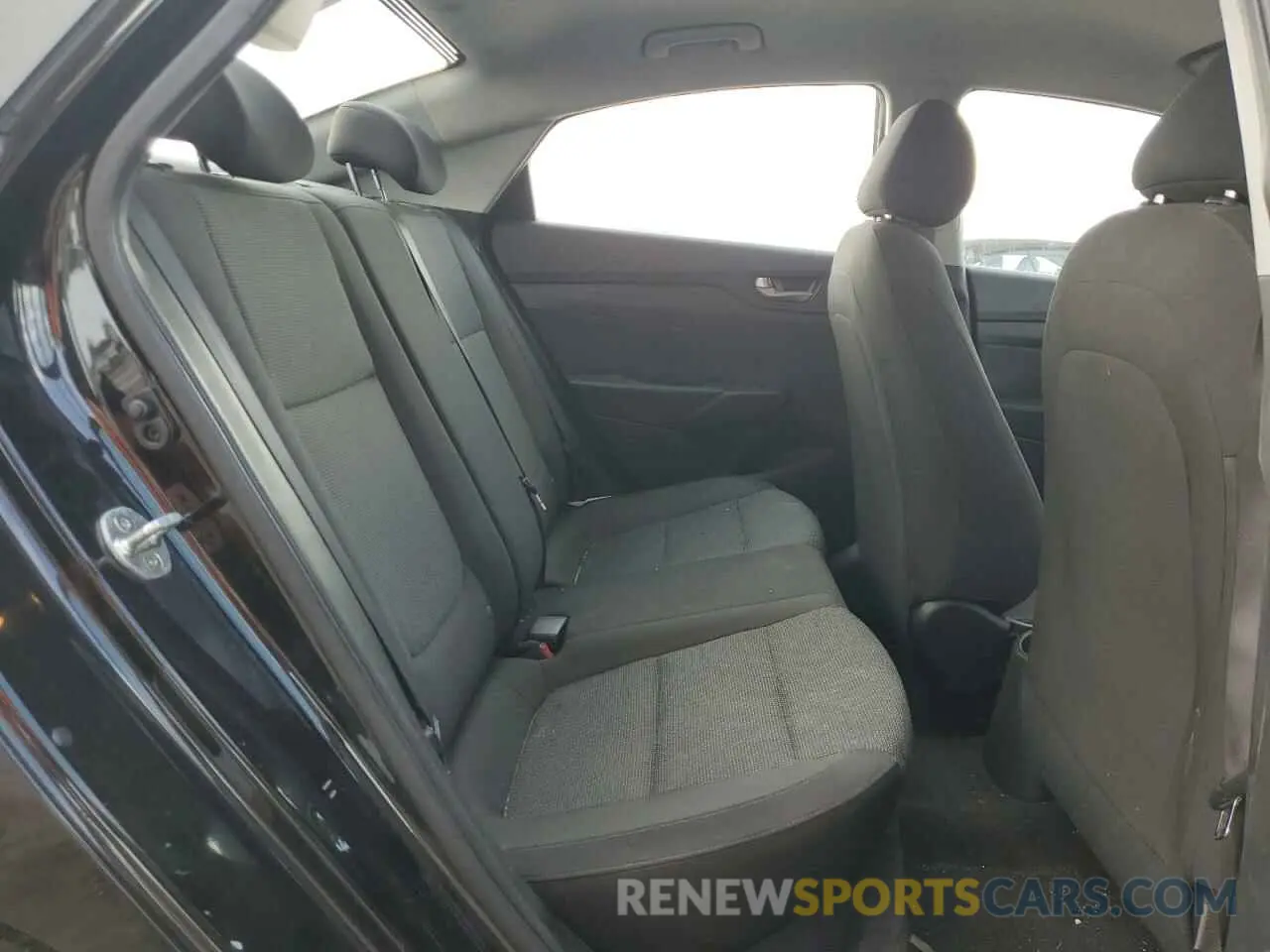 10 fotografías del automóvil dañado 3KPC24A60LE099822 HYUNDAI ACCENT 2020