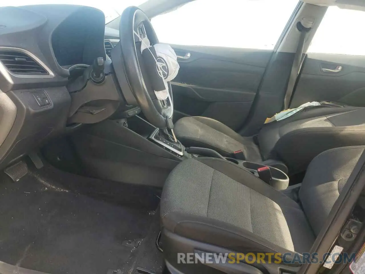 7 fotografías del automóvil dañado 3KPC24A60LE099822 HYUNDAI ACCENT 2020