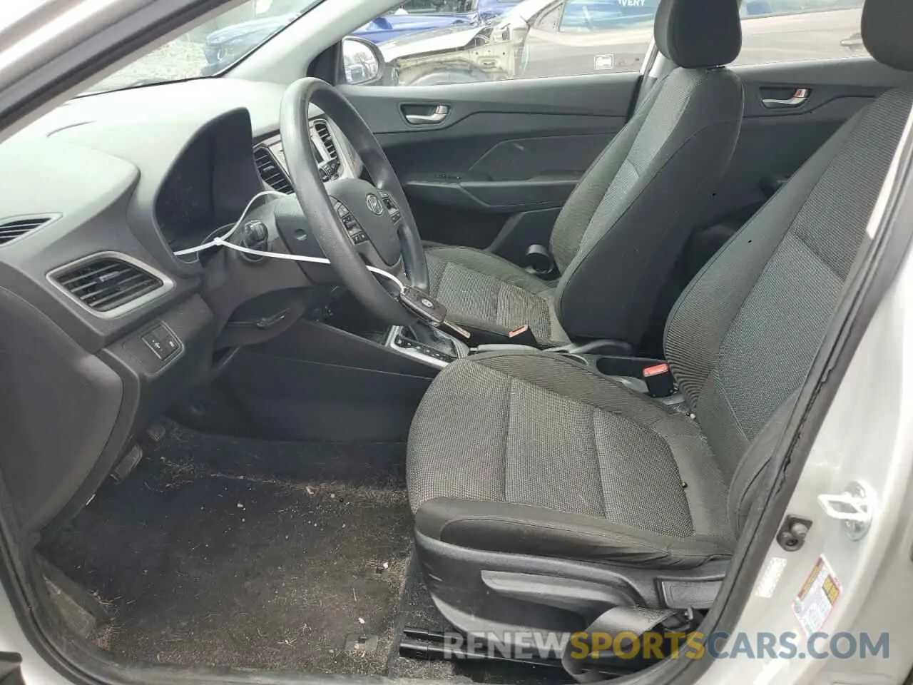 7 fotografías del automóvil dañado 3KPC24A60LE103836 HYUNDAI ACCENT 2020