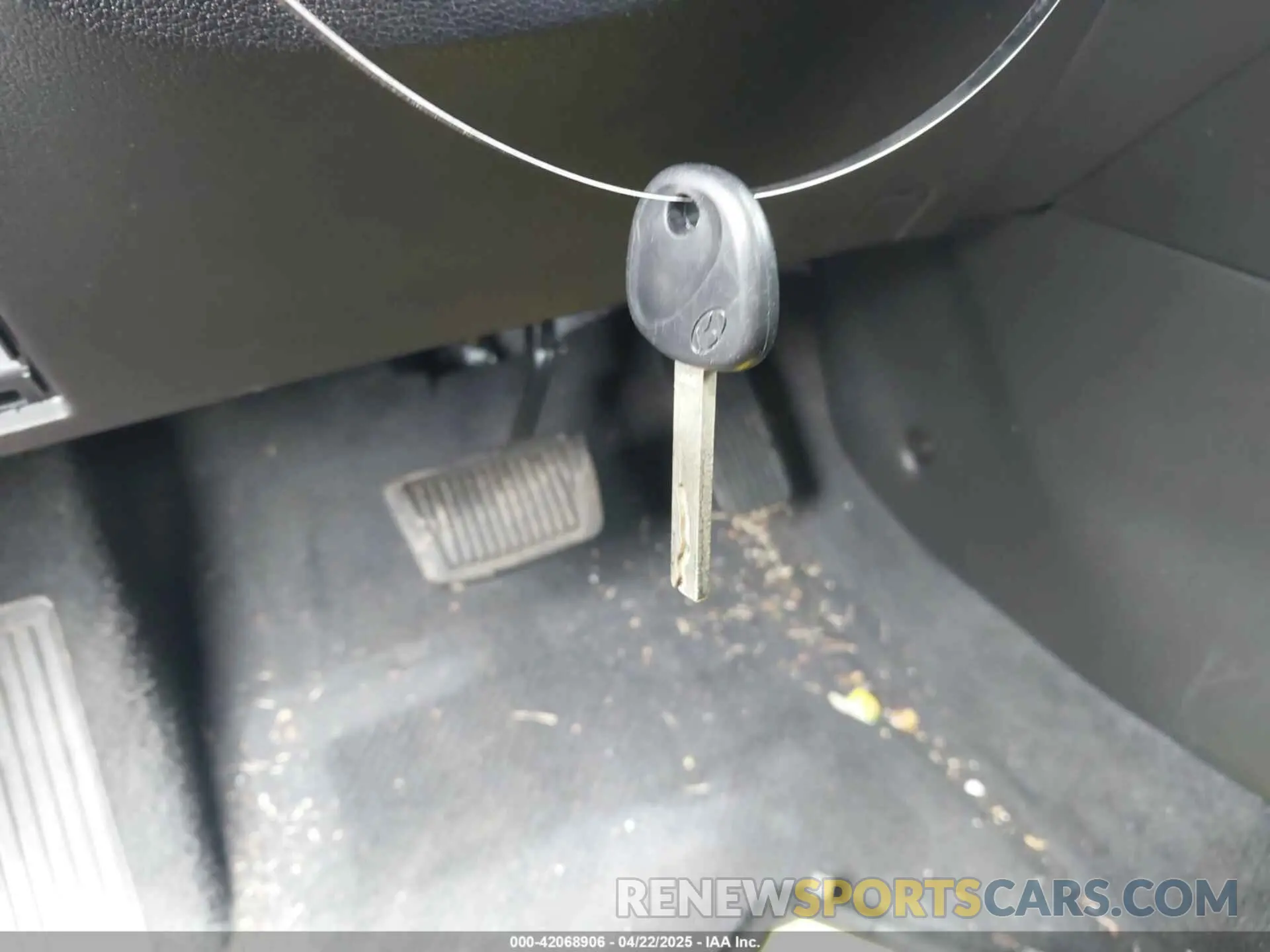 11 fotografías del automóvil dañado 3KPC24A61LE107605 HYUNDAI ACCENT 2020