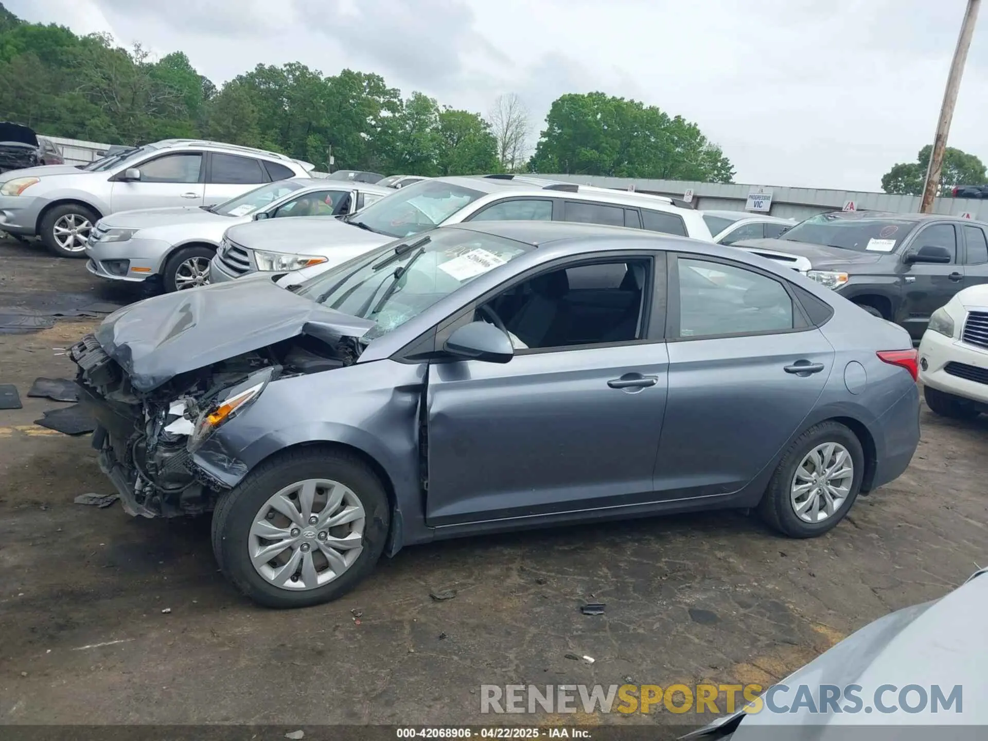 14 fotografías del automóvil dañado 3KPC24A61LE107605 HYUNDAI ACCENT 2020