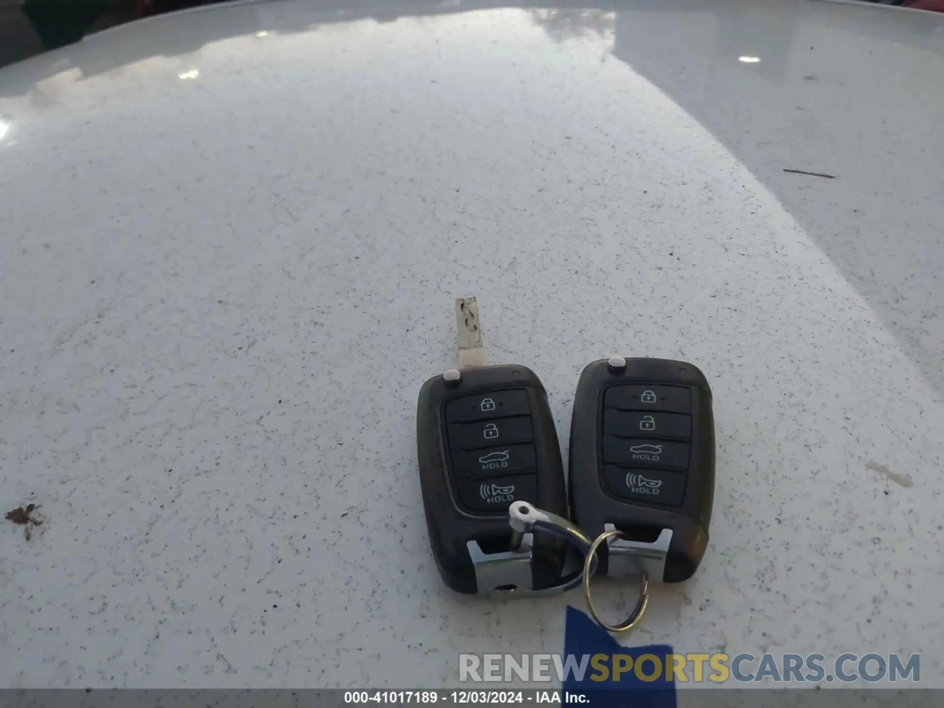 11 fotografías del automóvil dañado 3KPC24A61LE125411 HYUNDAI ACCENT 2020