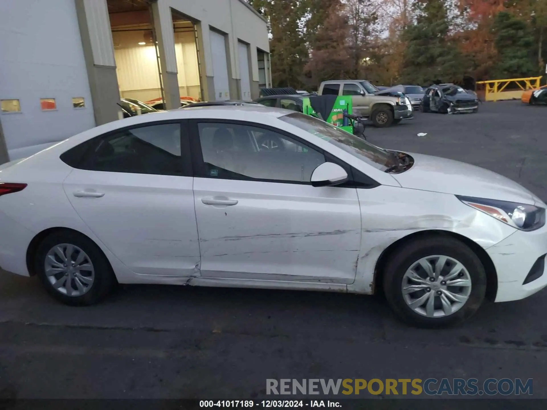 13 fotografías del automóvil dañado 3KPC24A61LE125411 HYUNDAI ACCENT 2020