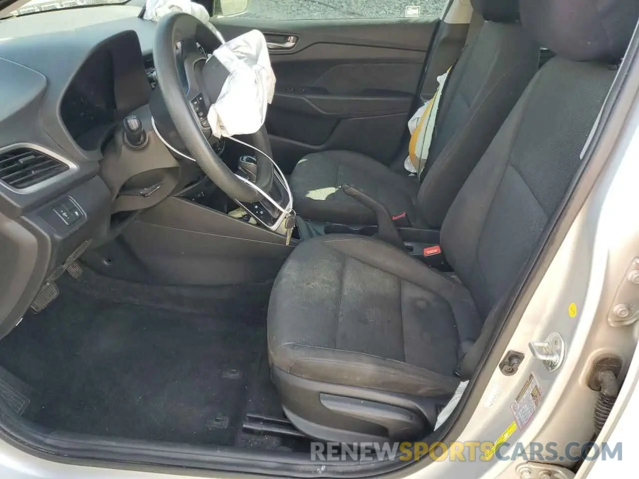 7 fotografías del automóvil dañado 3KPC24A62LE099224 HYUNDAI ACCENT 2020