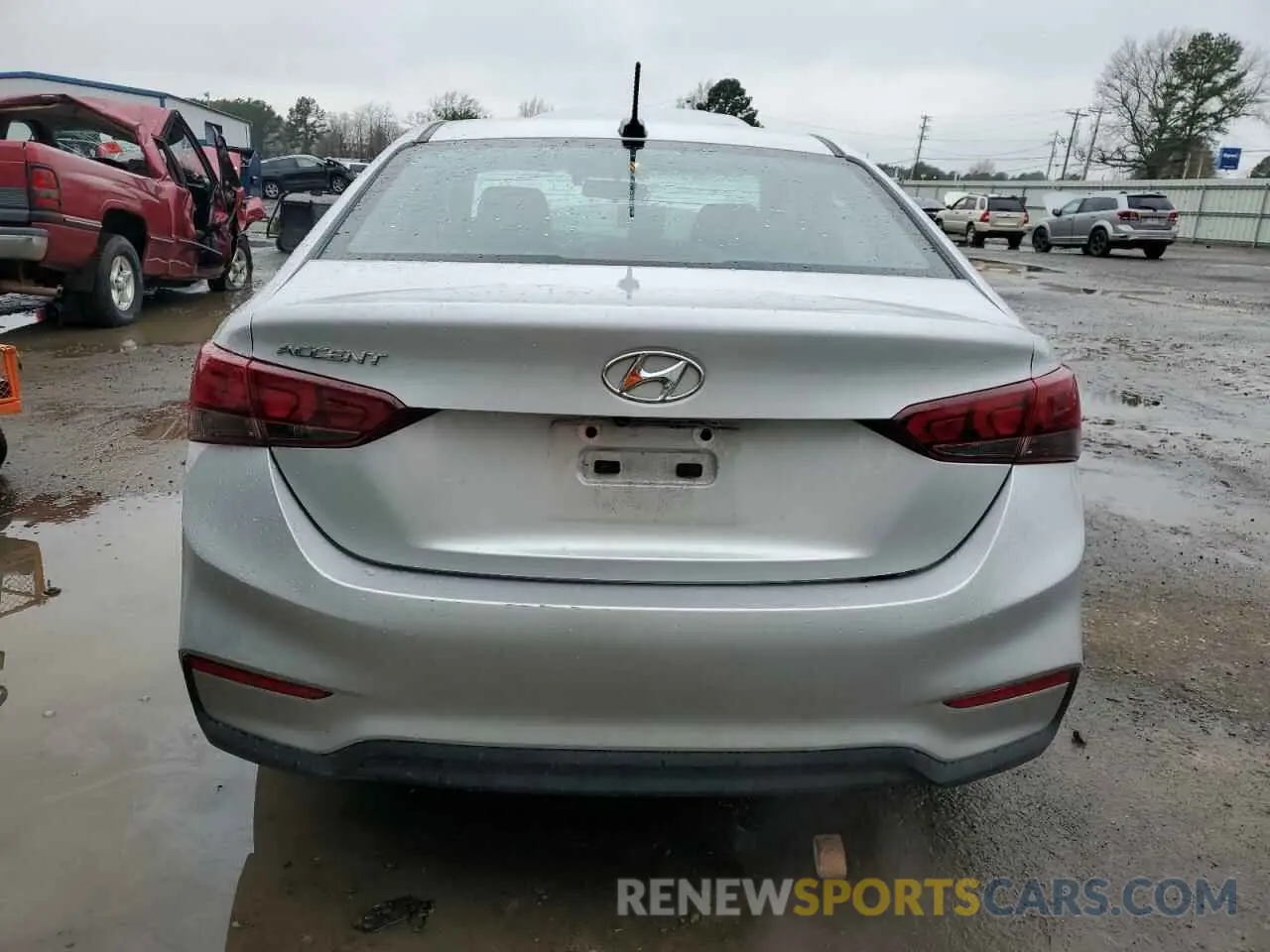 6 fotografías del automóvil dañado 3KPC24A62LE111243 HYUNDAI ACCENT 2020