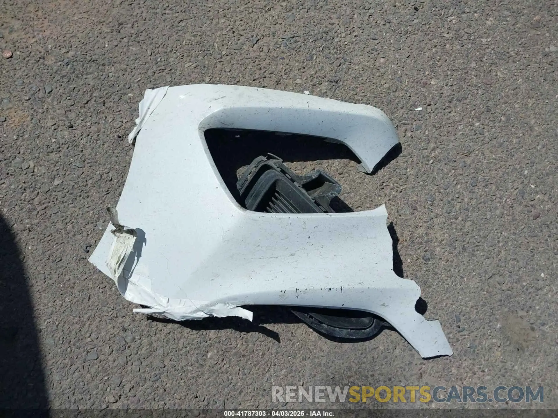 12 fotografías del automóvil dañado 3KPC24A63LE097840 HYUNDAI ACCENT 2020