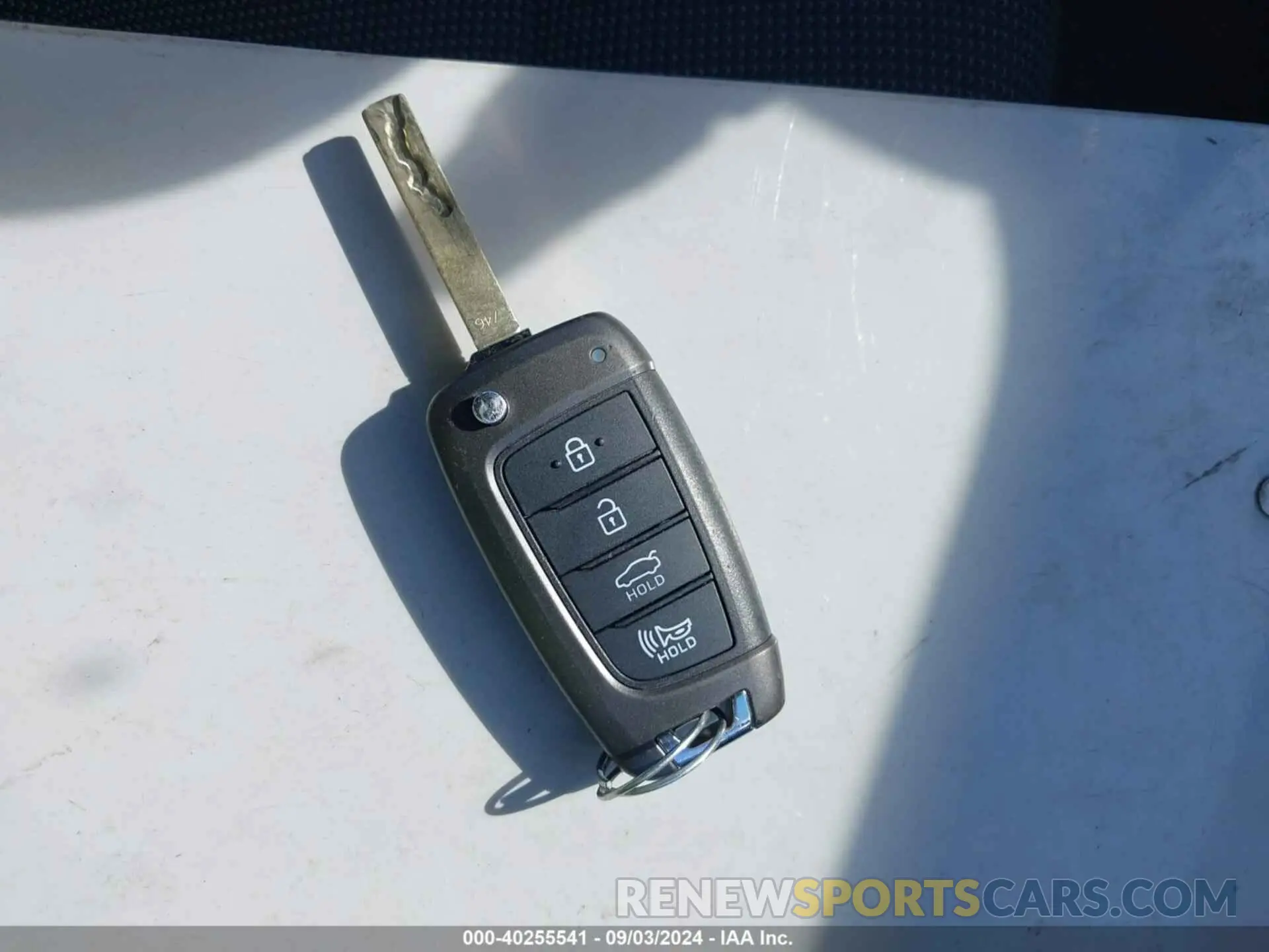 11 fotografías del automóvil dañado 3KPC24A65LE106067 HYUNDAI ACCENT 2020