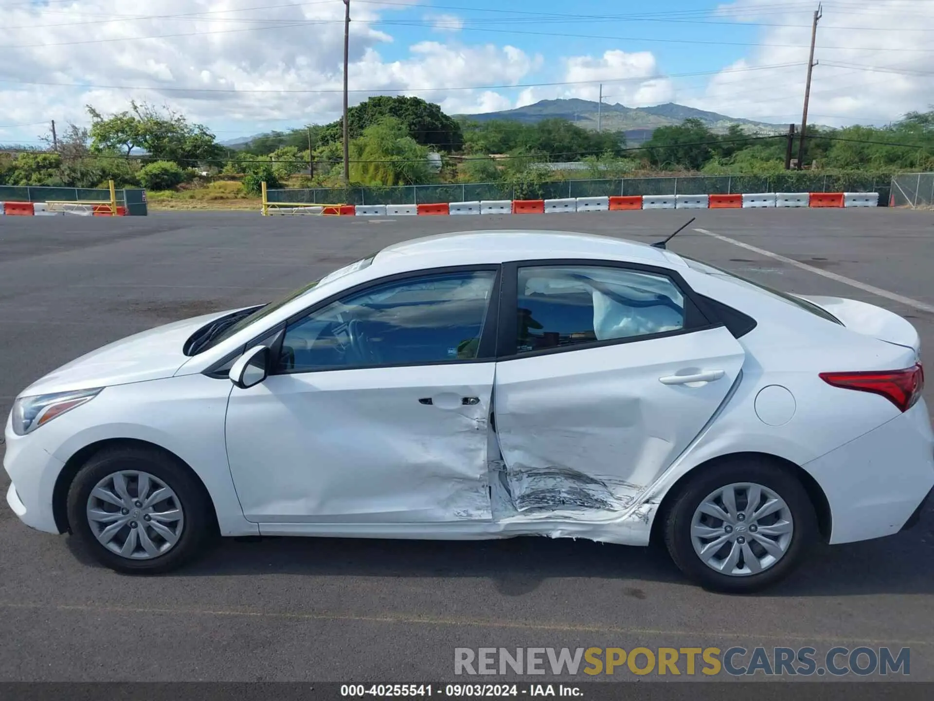 14 fotografías del automóvil dañado 3KPC24A65LE106067 HYUNDAI ACCENT 2020