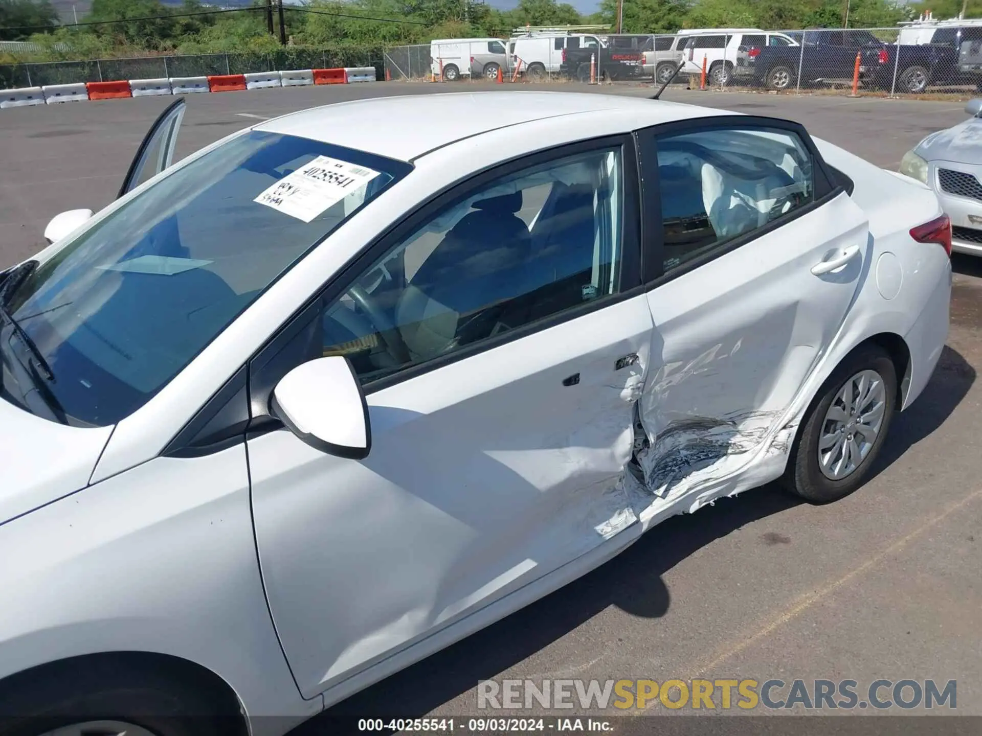 6 fotografías del automóvil dañado 3KPC24A65LE106067 HYUNDAI ACCENT 2020