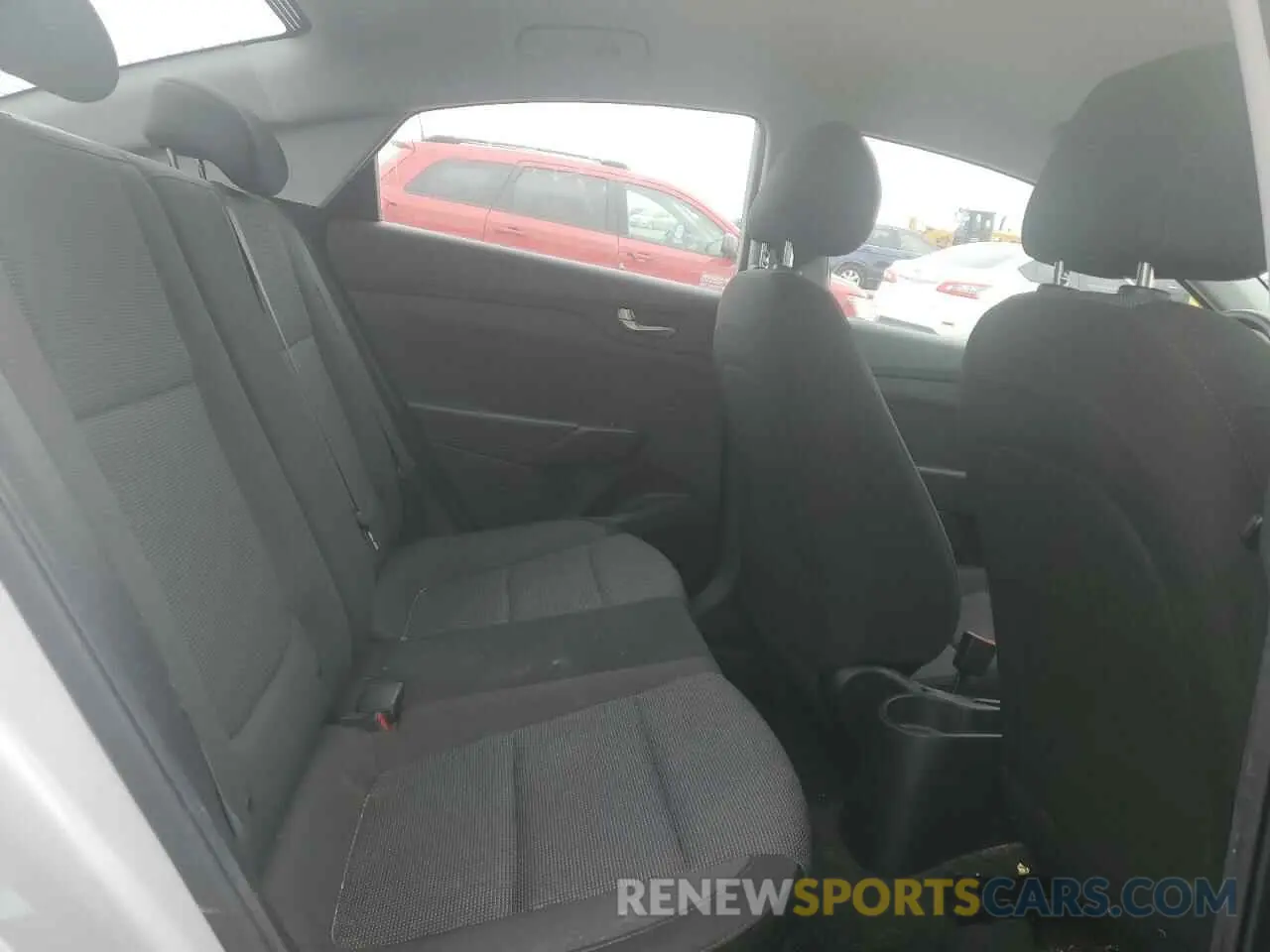 10 fotografías del automóvil dañado 3KPC24A66LE100911 HYUNDAI ACCENT 2020