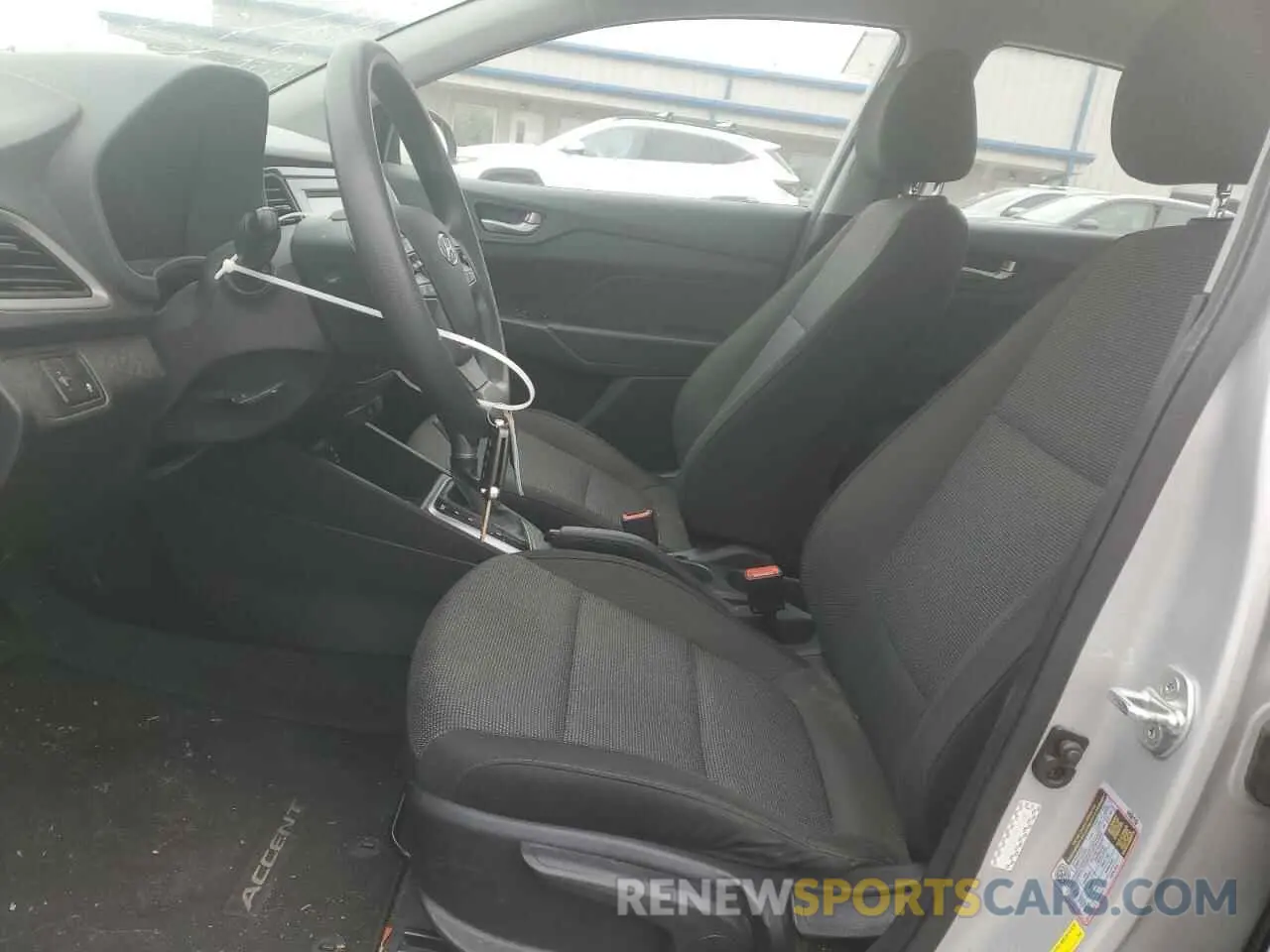 7 fotografías del automóvil dañado 3KPC24A66LE100911 HYUNDAI ACCENT 2020