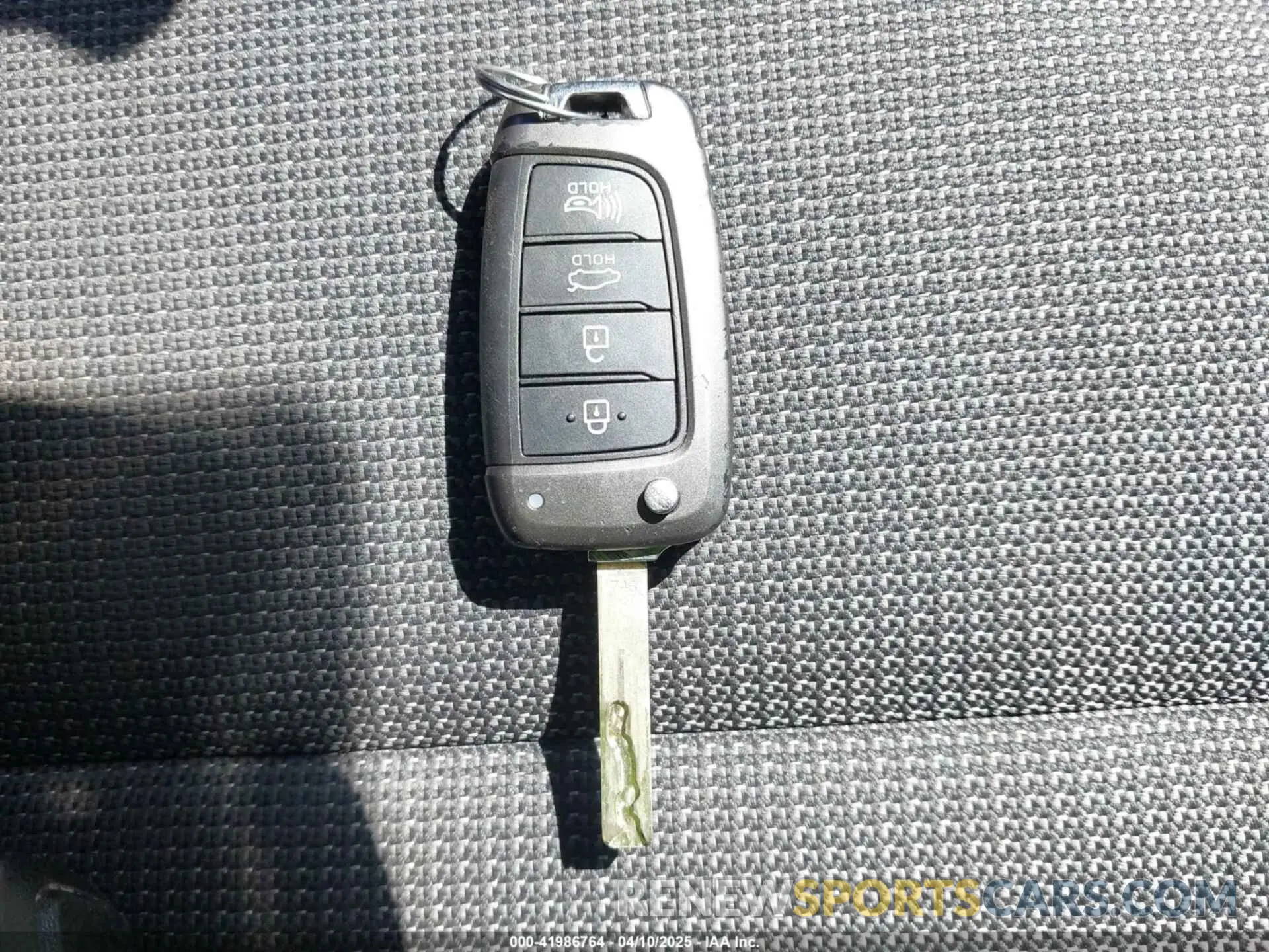 11 fotografías del automóvil dañado 3KPC24A66LE119586 HYUNDAI ACCENT 2020