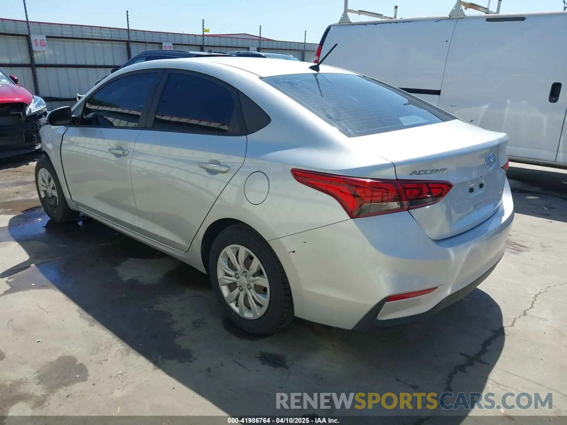 3 fotografías del automóvil dañado 3KPC24A66LE119586 HYUNDAI ACCENT 2020