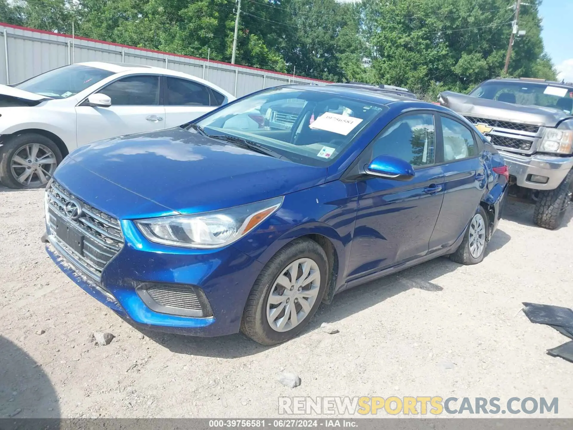 2 fotografías del automóvil dañado 3KPC24A66LE122102 HYUNDAI ACCENT 2020