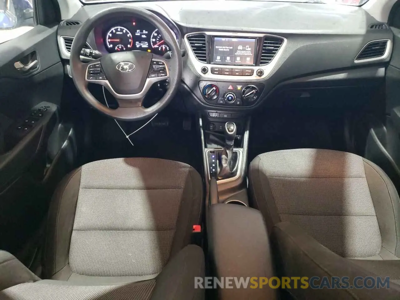 8 fotografías del automóvil dañado 3KPC24A66LE122925 HYUNDAI ACCENT 2020