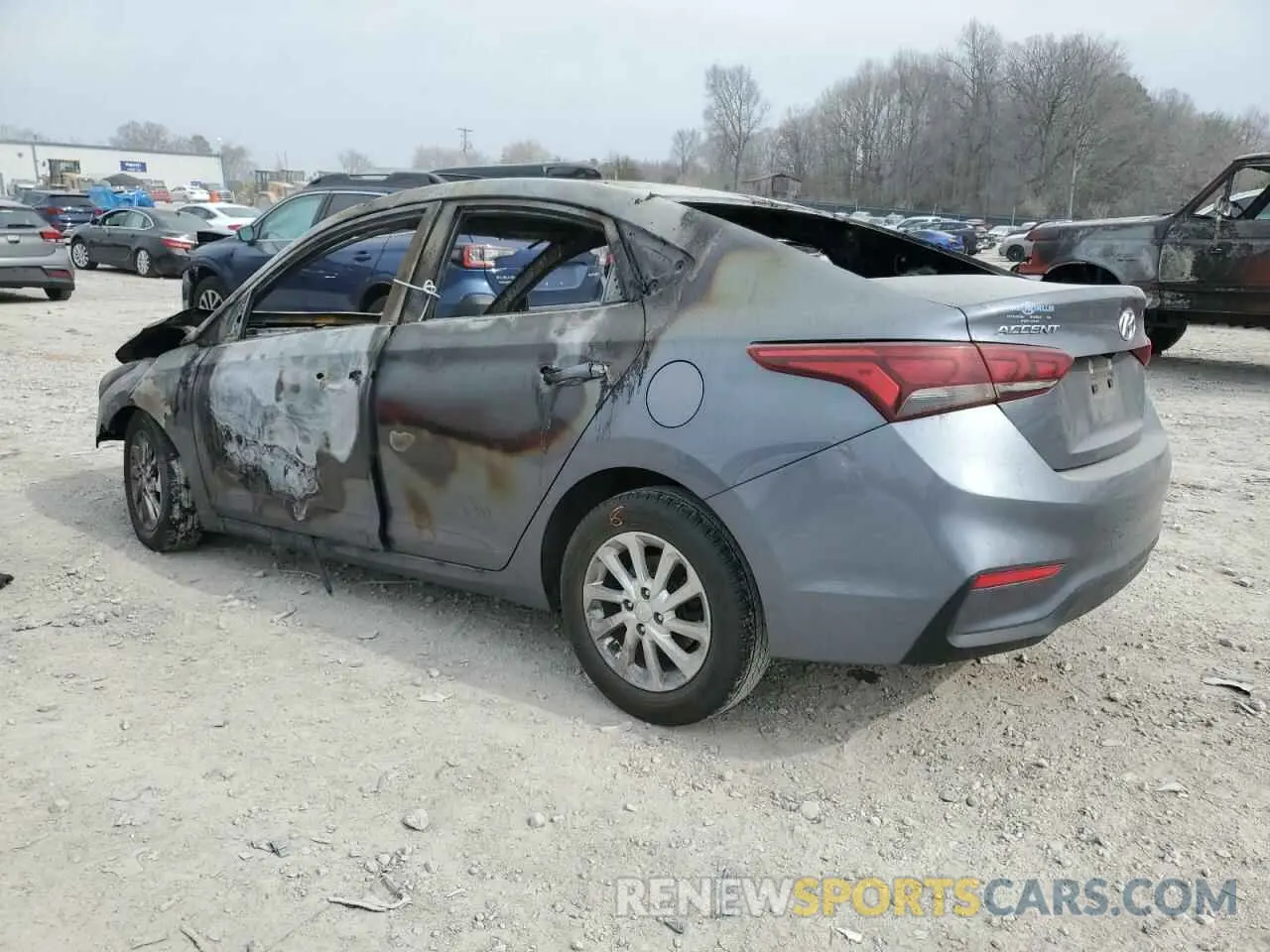 2 fotografías del automóvil dañado 3KPC24A67LE095265 HYUNDAI ACCENT 2020