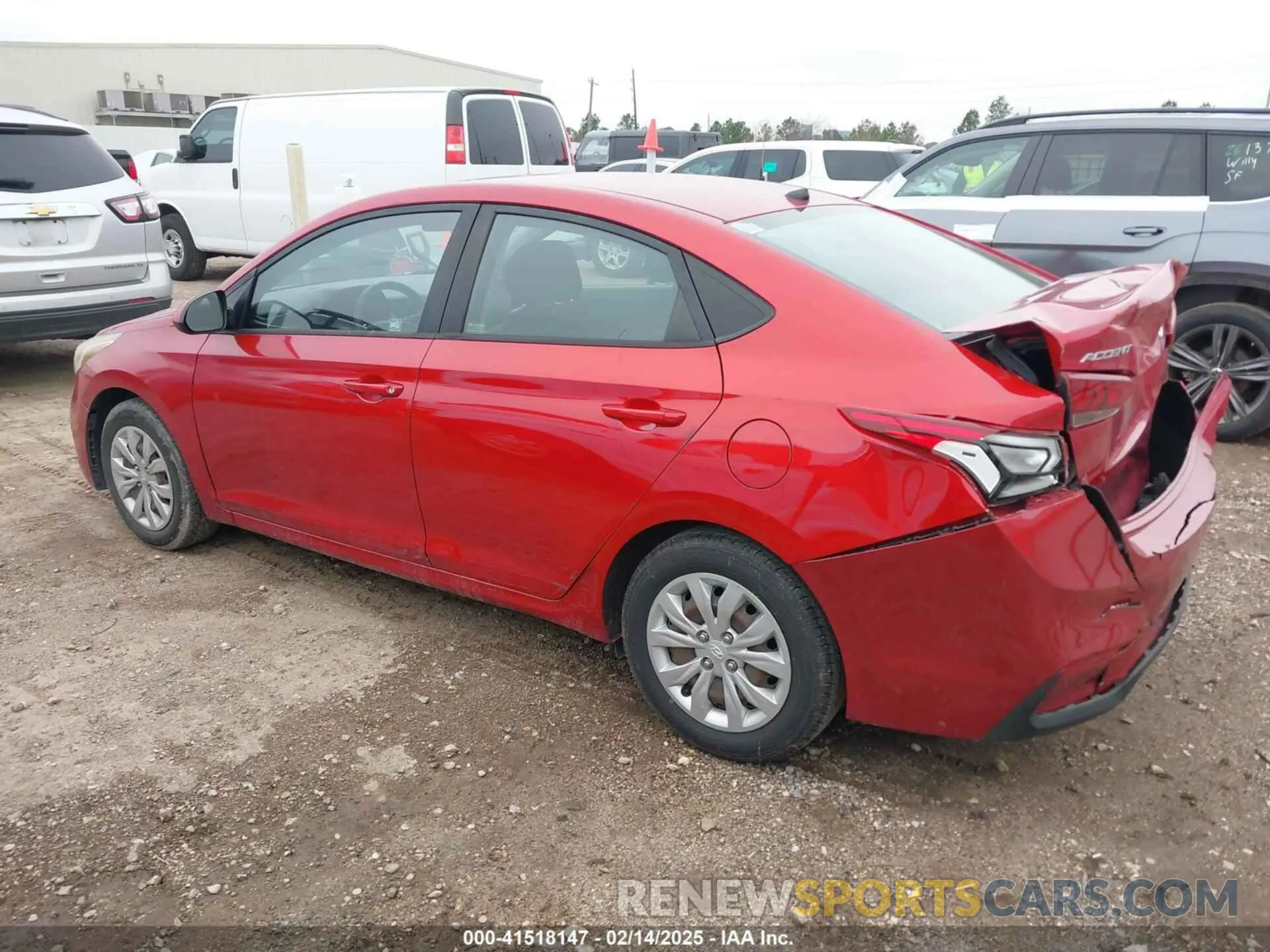 14 fotografías del automóvil dañado 3KPC24A67LE109942 HYUNDAI ACCENT 2020