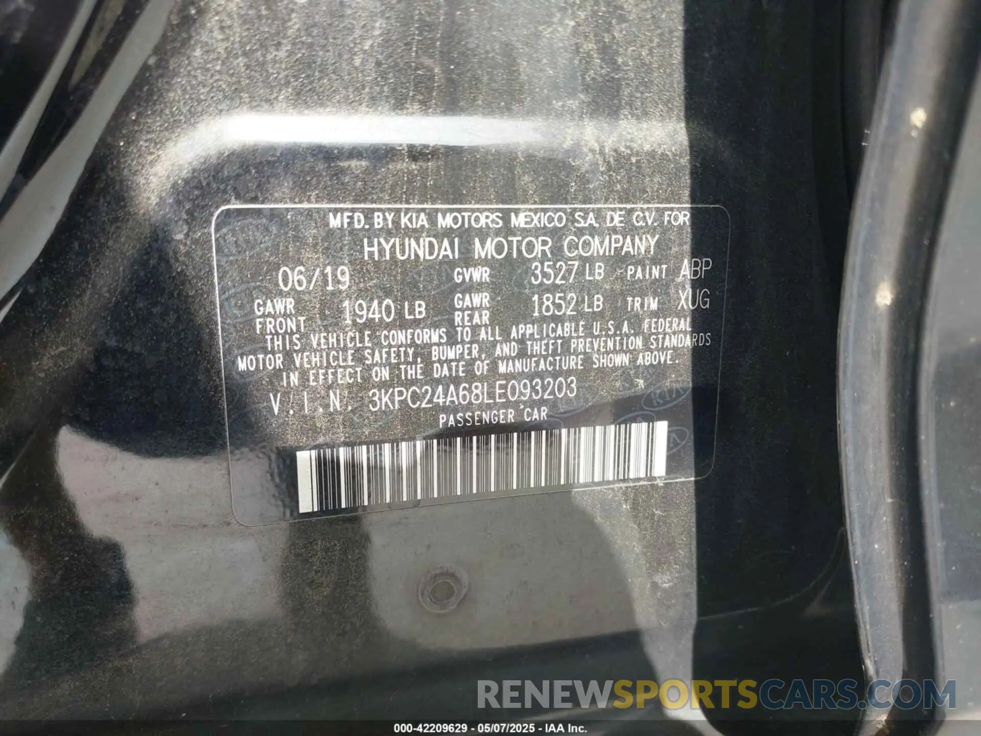 9 fotografías del automóvil dañado 3KPC24A68LE093203 HYUNDAI ACCENT 2020