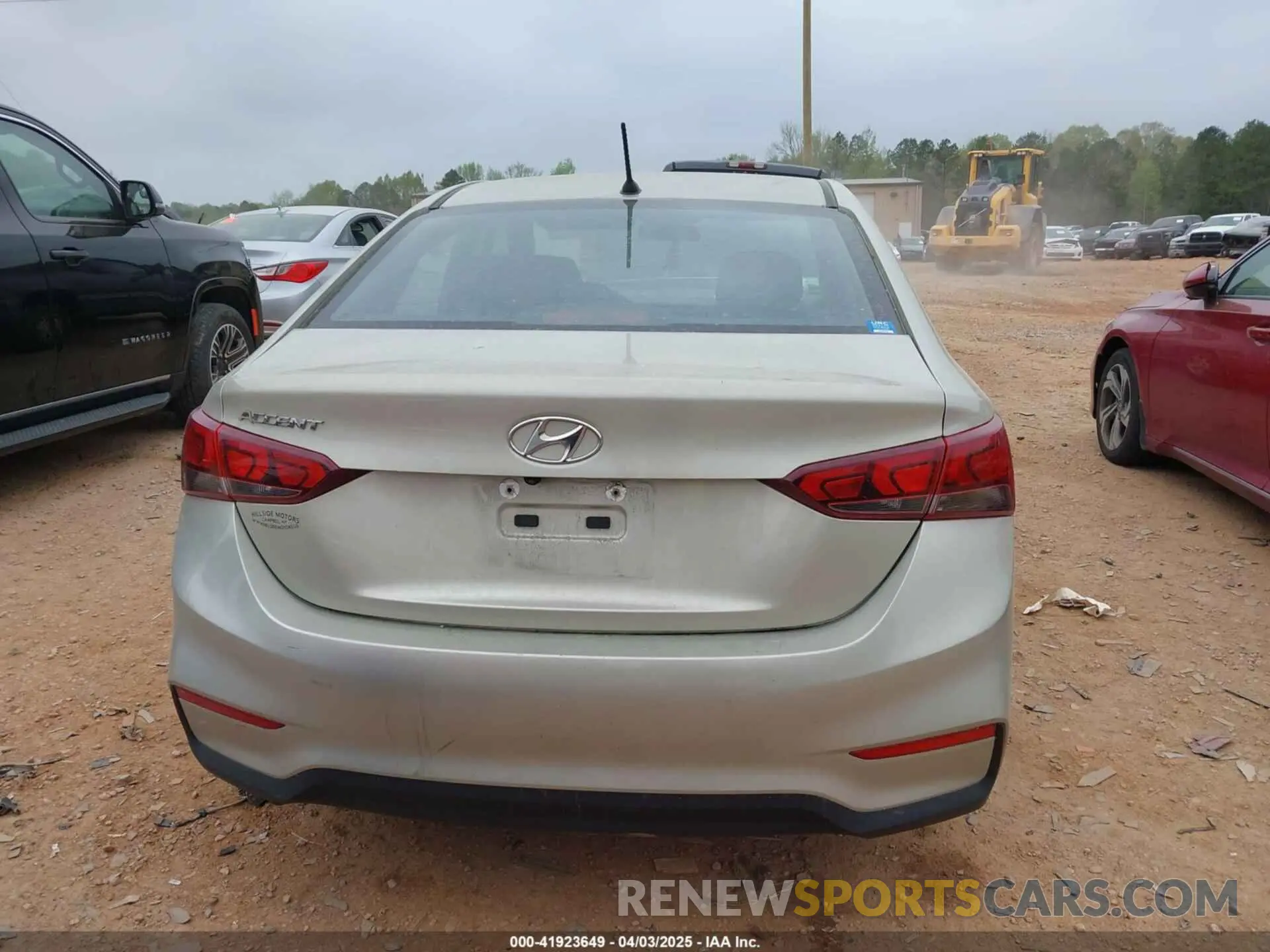 17 fotografías del automóvil dañado 3KPC24A68LE099132 HYUNDAI ACCENT 2020