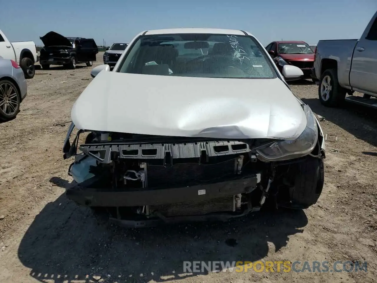 5 fotografías del automóvil dañado 3KPC24A68LE119489 HYUNDAI ACCENT 2020