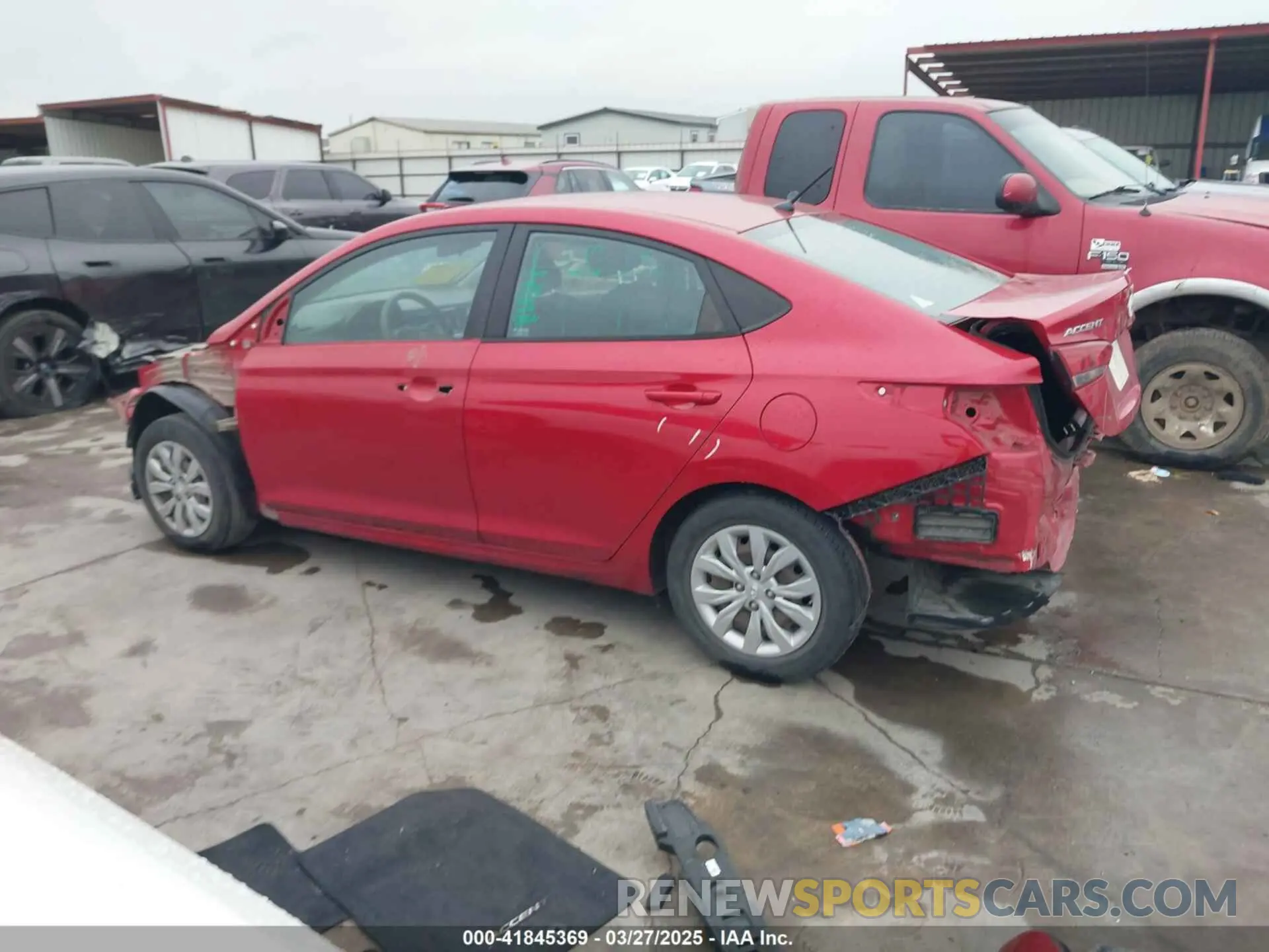 15 fotografías del automóvil dañado 3KPC24A69LE118772 HYUNDAI ACCENT 2020