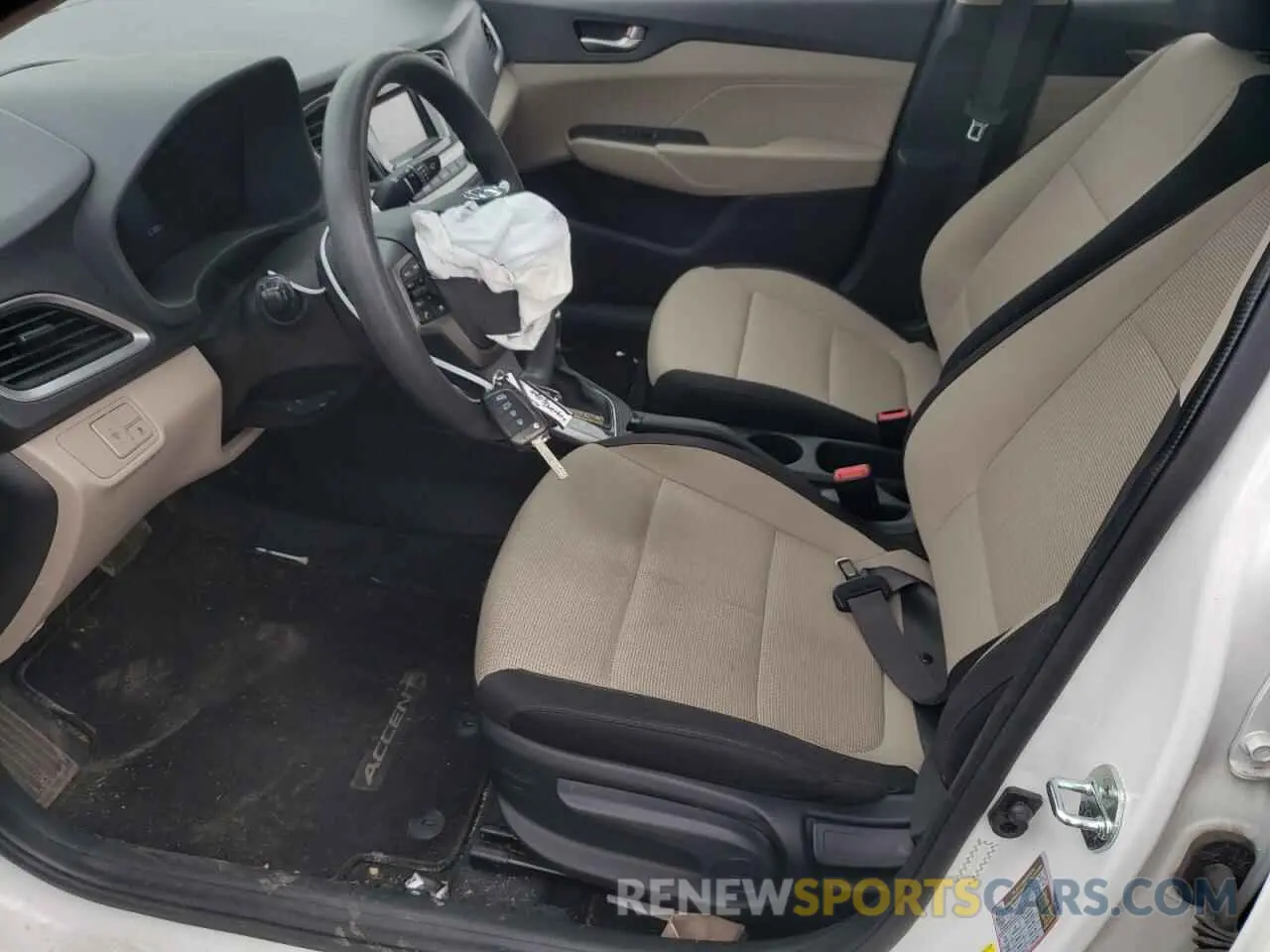 7 fotografías del automóvil dañado 3KPC24A69LE123955 HYUNDAI ACCENT 2020